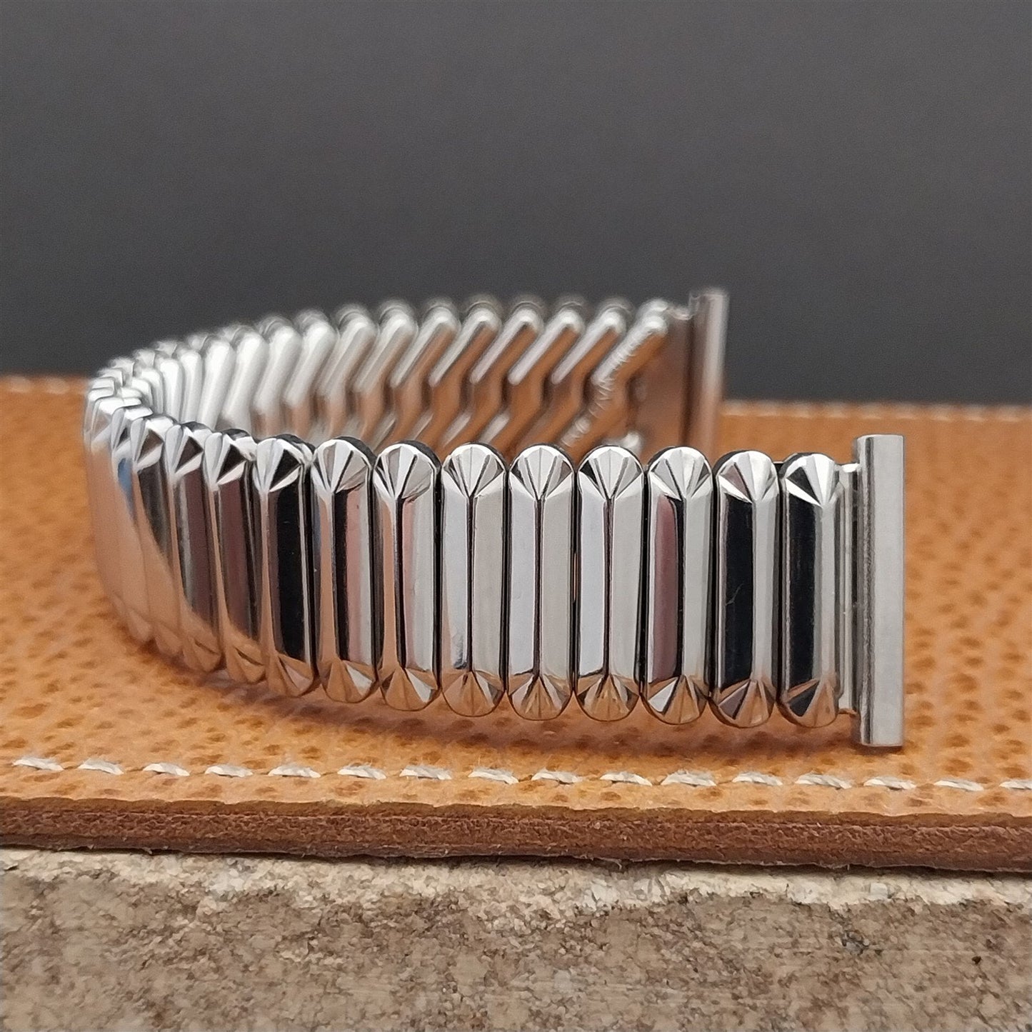 1950s Vintage 19mm 18mm Stonewall Stainless Classic Stretch Unused Watch Band
