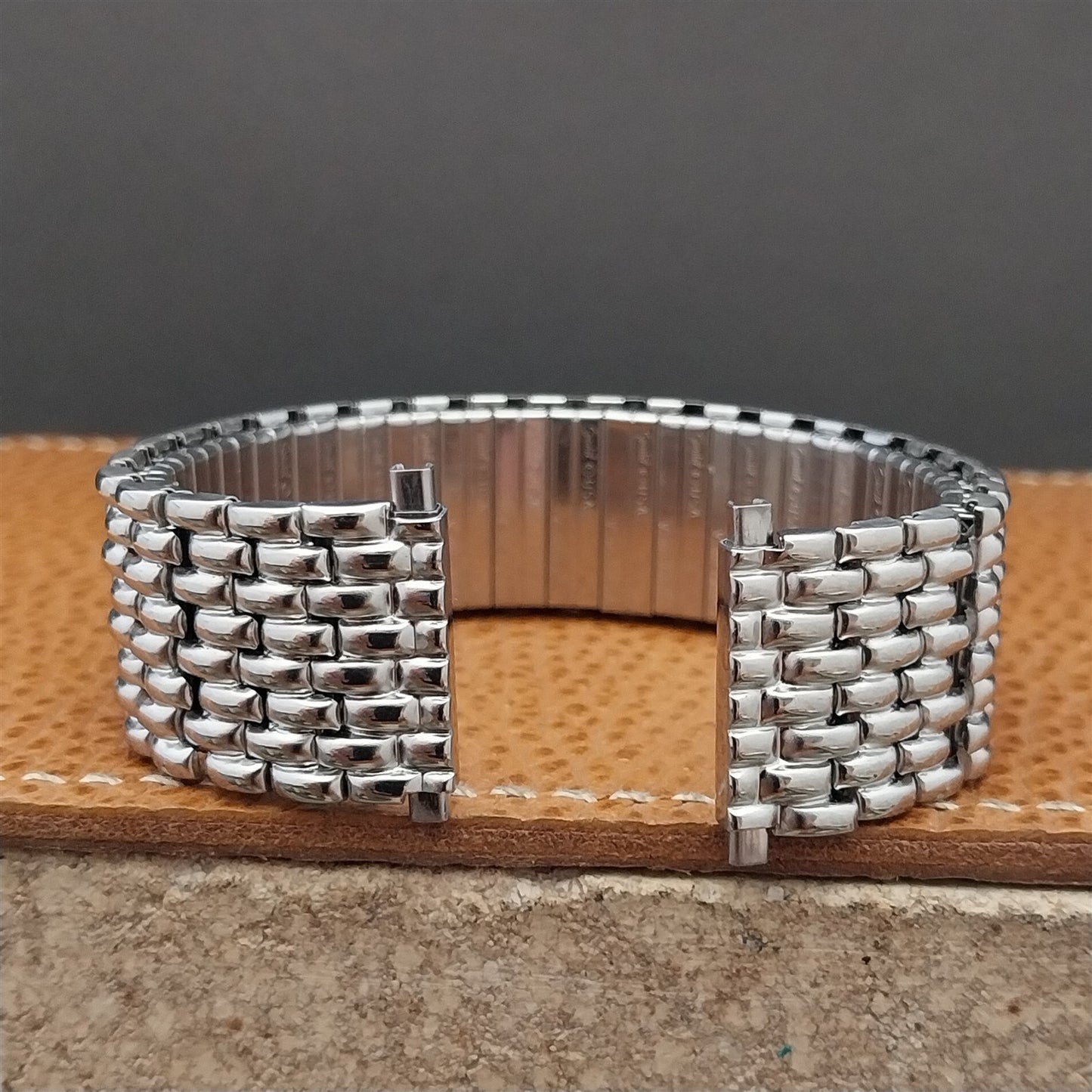 Vintage 19mm 20mm 22mm Rice Beads Wide Stainless Speidel Stretch NOS Watch Band