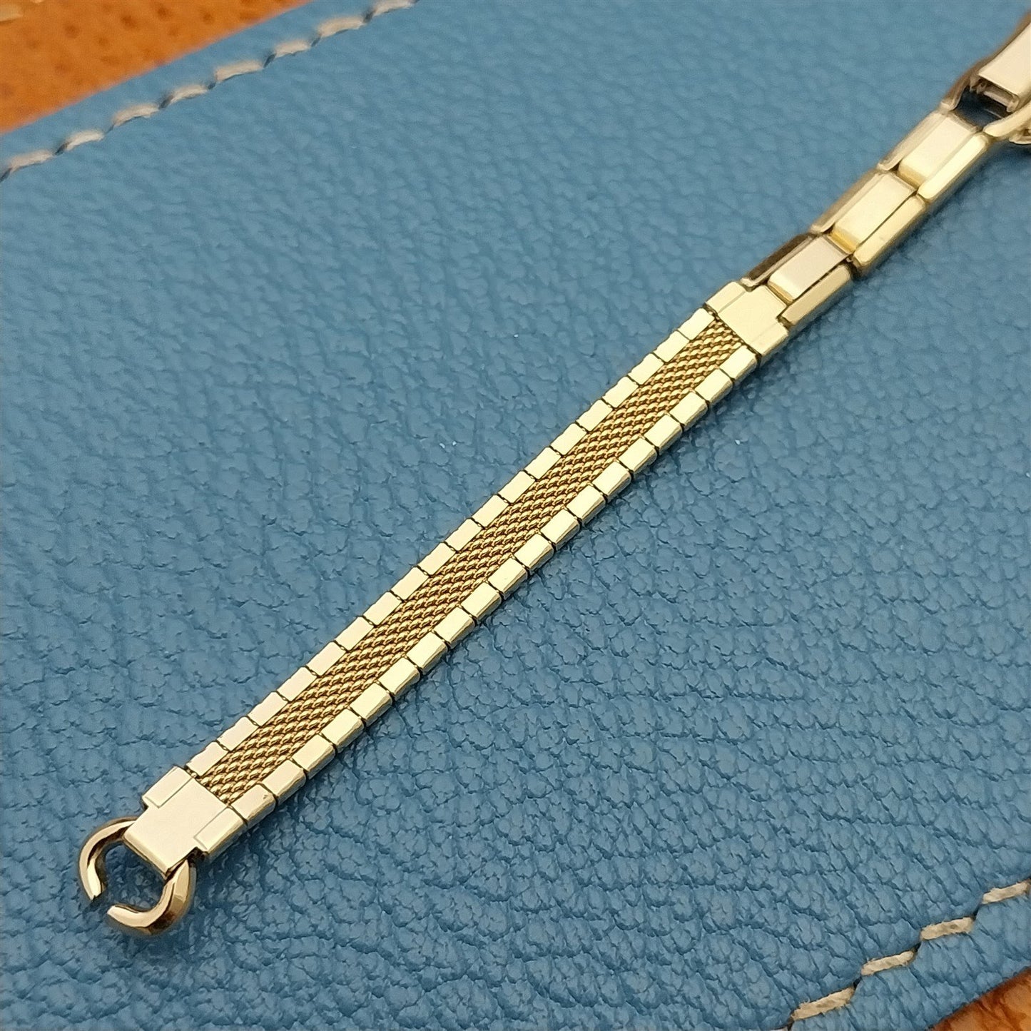 Ladies Speidel Yellow Gold Mesh Unused Classic 1969 Vintage Cocktail Watch Band