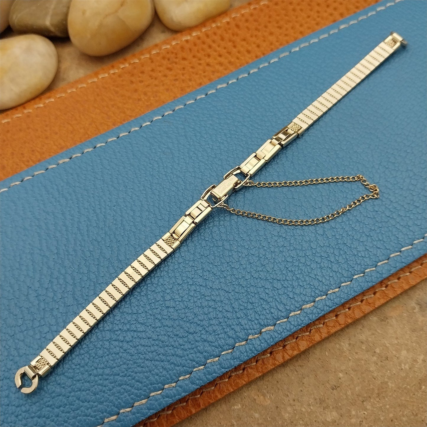 Ladies Speidel Yellow Gold Mesh Unused Classic 1969 Vintage Cocktail Watch Band