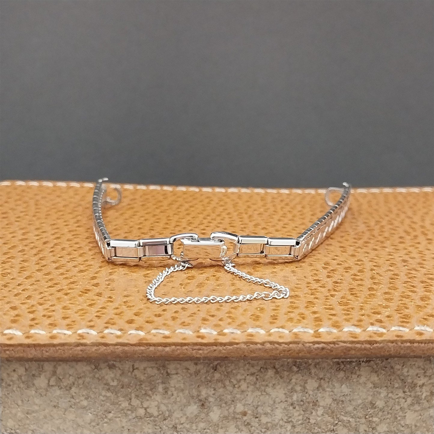 Ladies 10k White Gold-Filled Speidel Capistrano 1960s Unused Vintage Watch Band