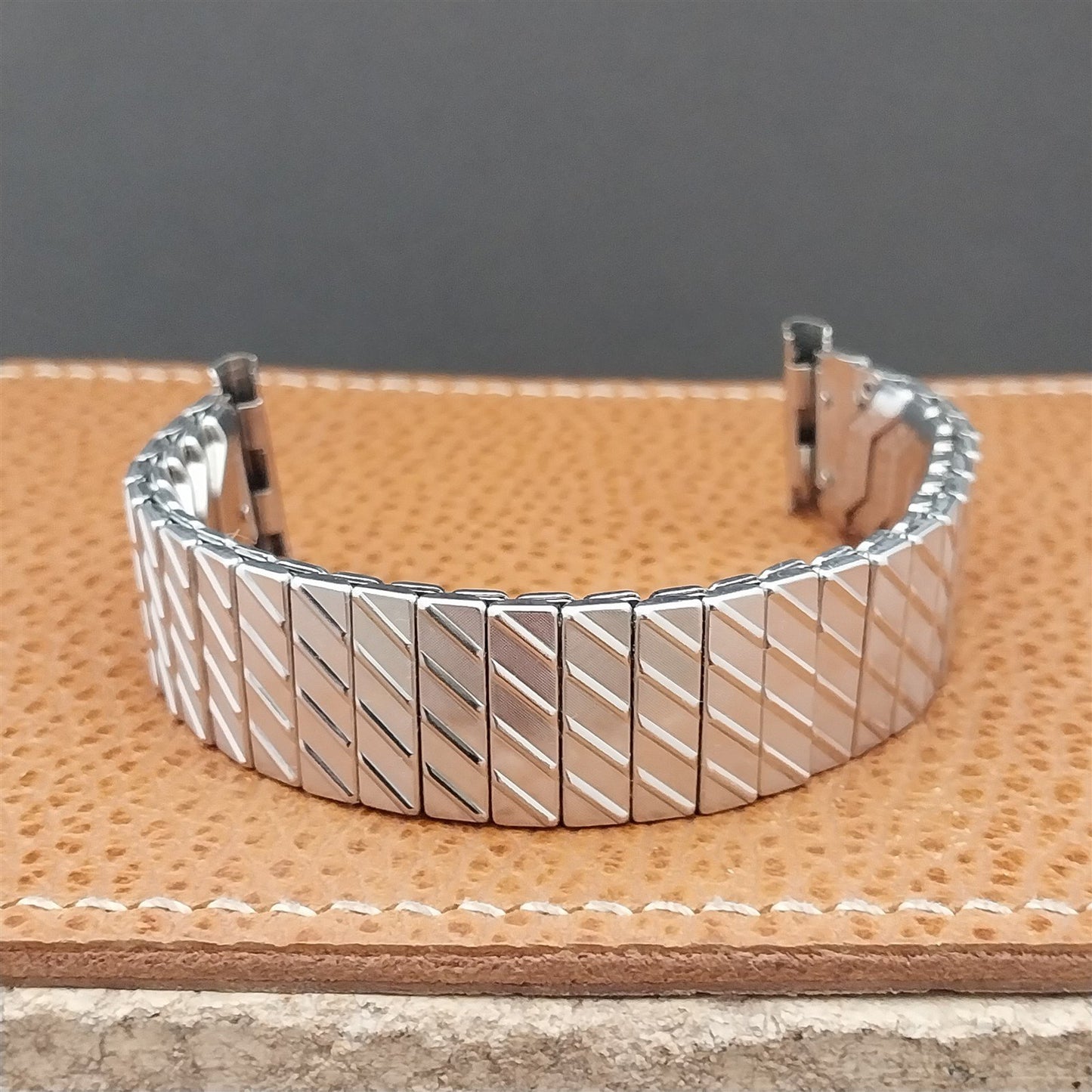 19mm 18mm 16mm Stainless Steel Expansion Duchess Unused 1950s Vintage Watch Band