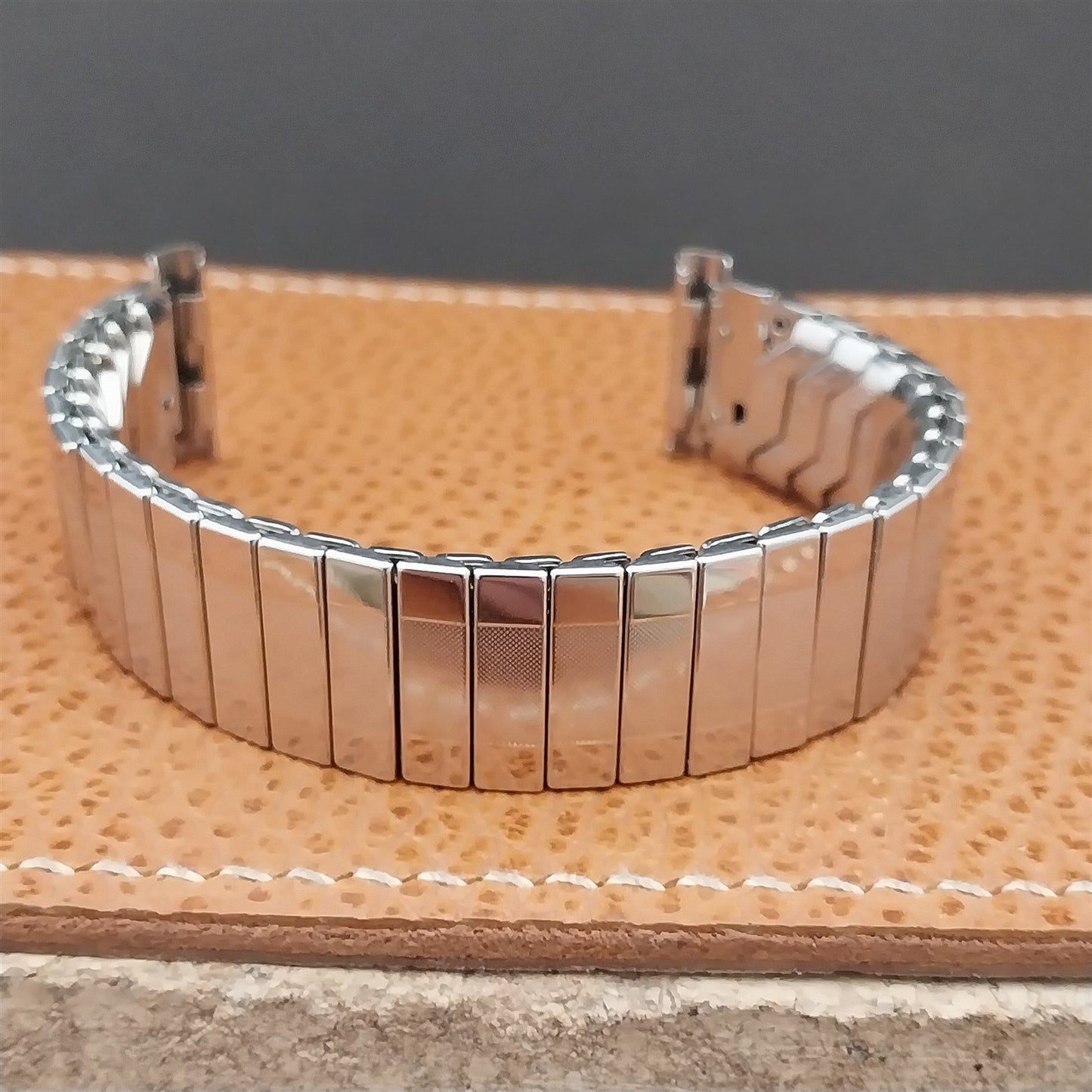 19mm 18mm 16mm Stainless Steel Expansion Duchess Unused 1950s Vintage Watch Band