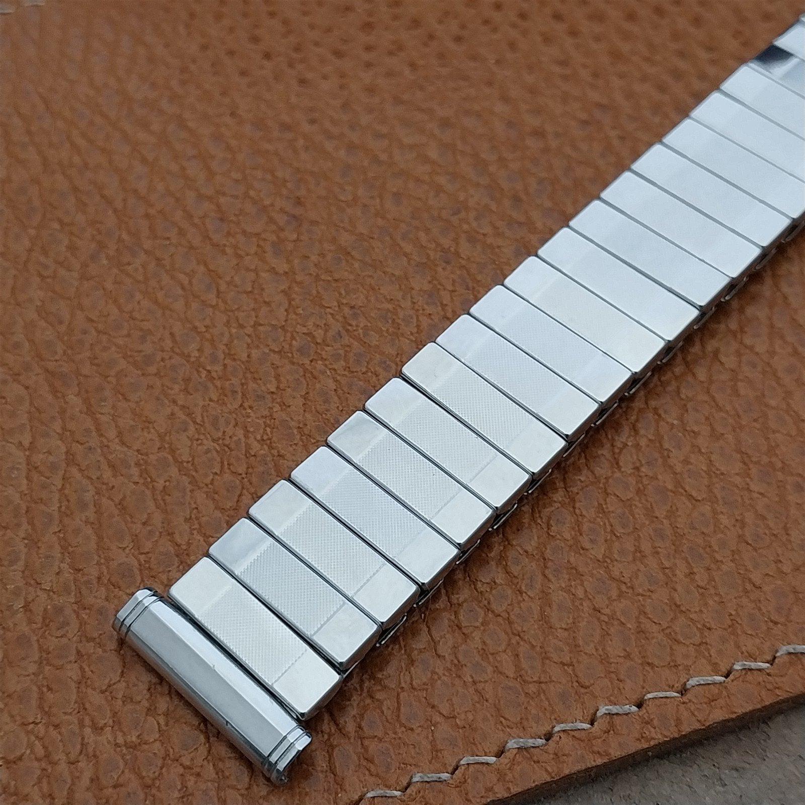 19mm 18mm 16mm Stainless Steel Expansion Duchess Unused 1950s Vintage Watch Band