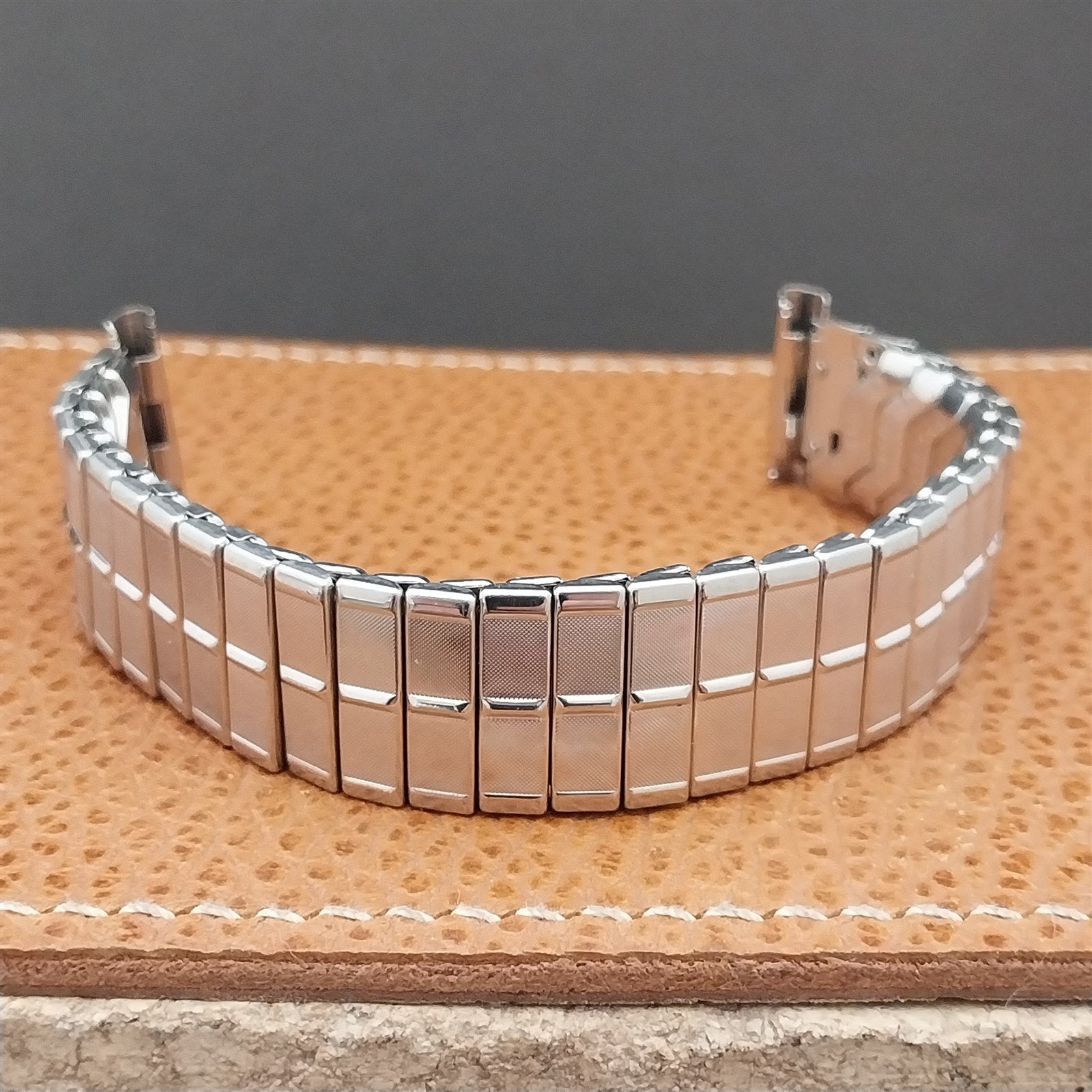 Vintage 19mm 18mm 16mm Duchess Classic Stainless Steel 1950s Stretch Watch Band