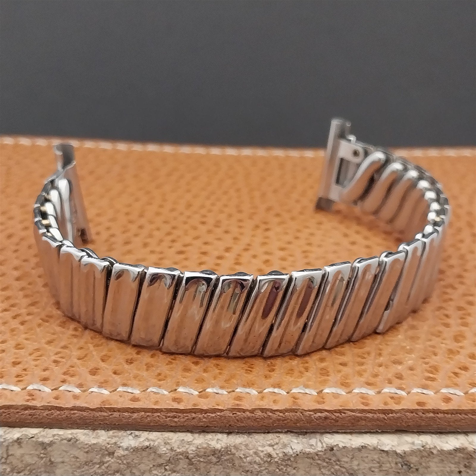 1940s Enel 19mm 16mm Stainless Steel Expansion Unused Vintage Watch Band