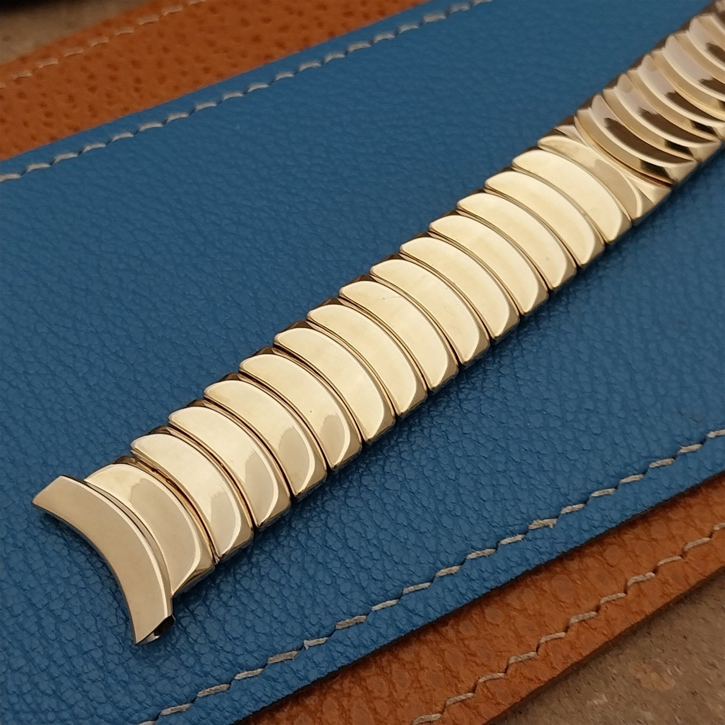 Vintage 19mm 18mm 16mm Gold-Filled Flex-Let Scallop Link Unused 1953 Watch Band