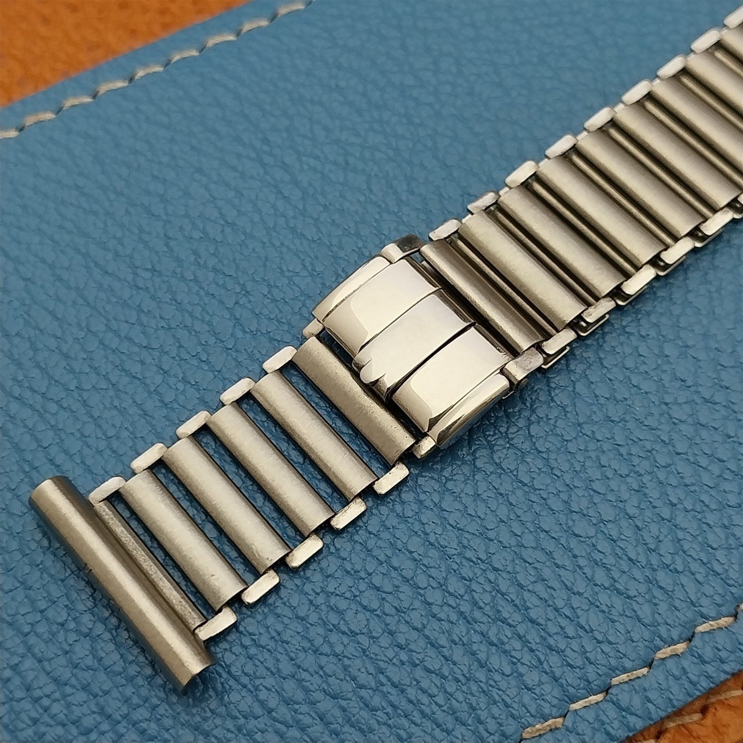 Vintage 19mm Swiss Stainless Steel Bamboo Link Unused 1940s Classic Watch Band