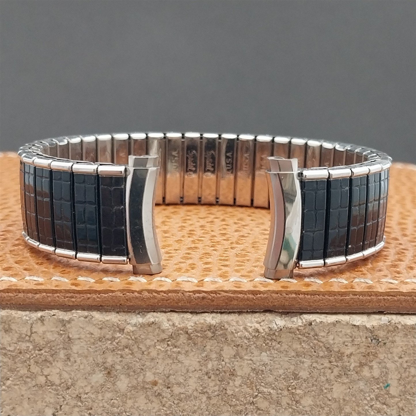 Vintage 19mm 18mm 17mm 16mm Speidel Black & Stainless Steel Romunda Watch Band