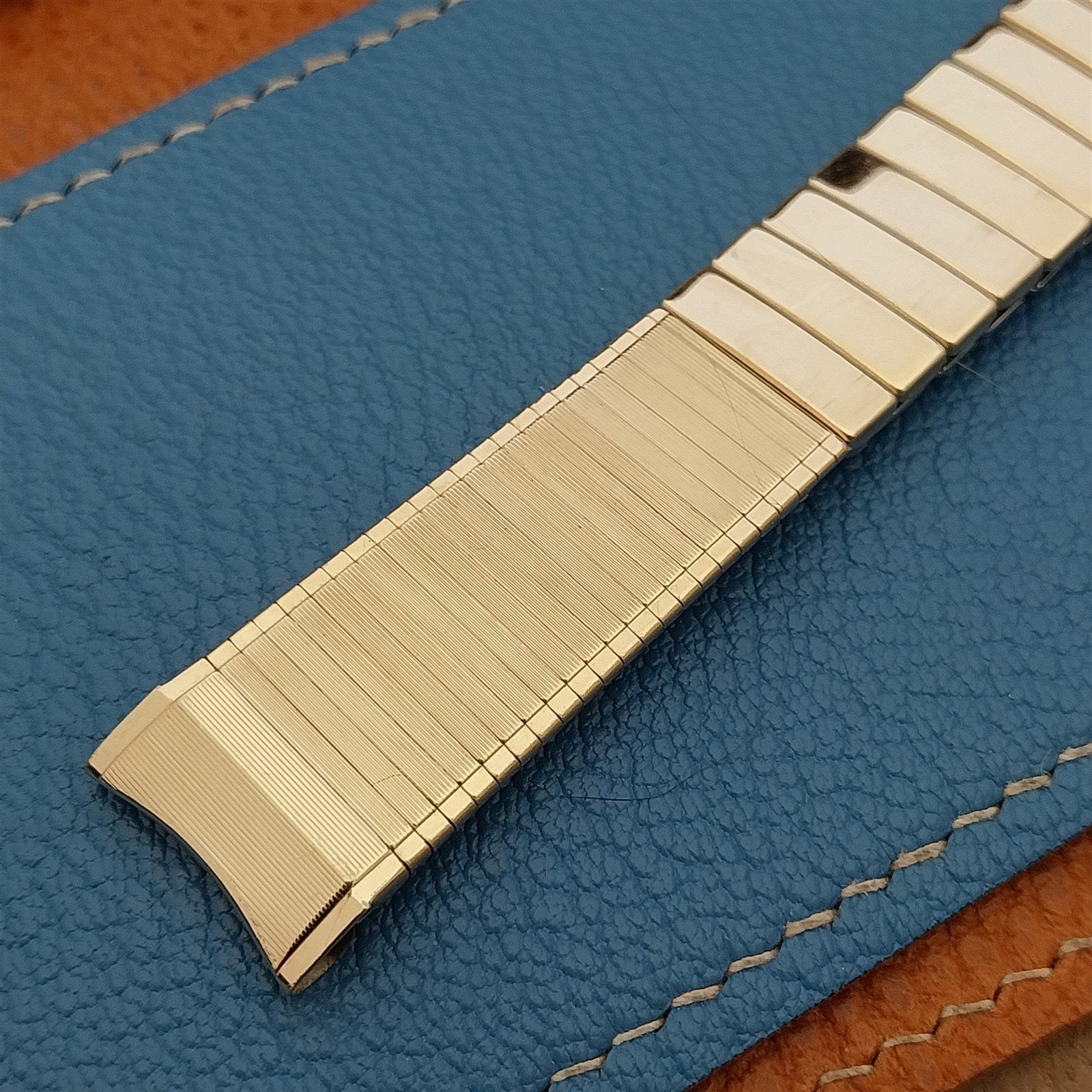 17.2mm Duchess Gold-Filled Unused Classic Stretch 1960s Unused Watch Band