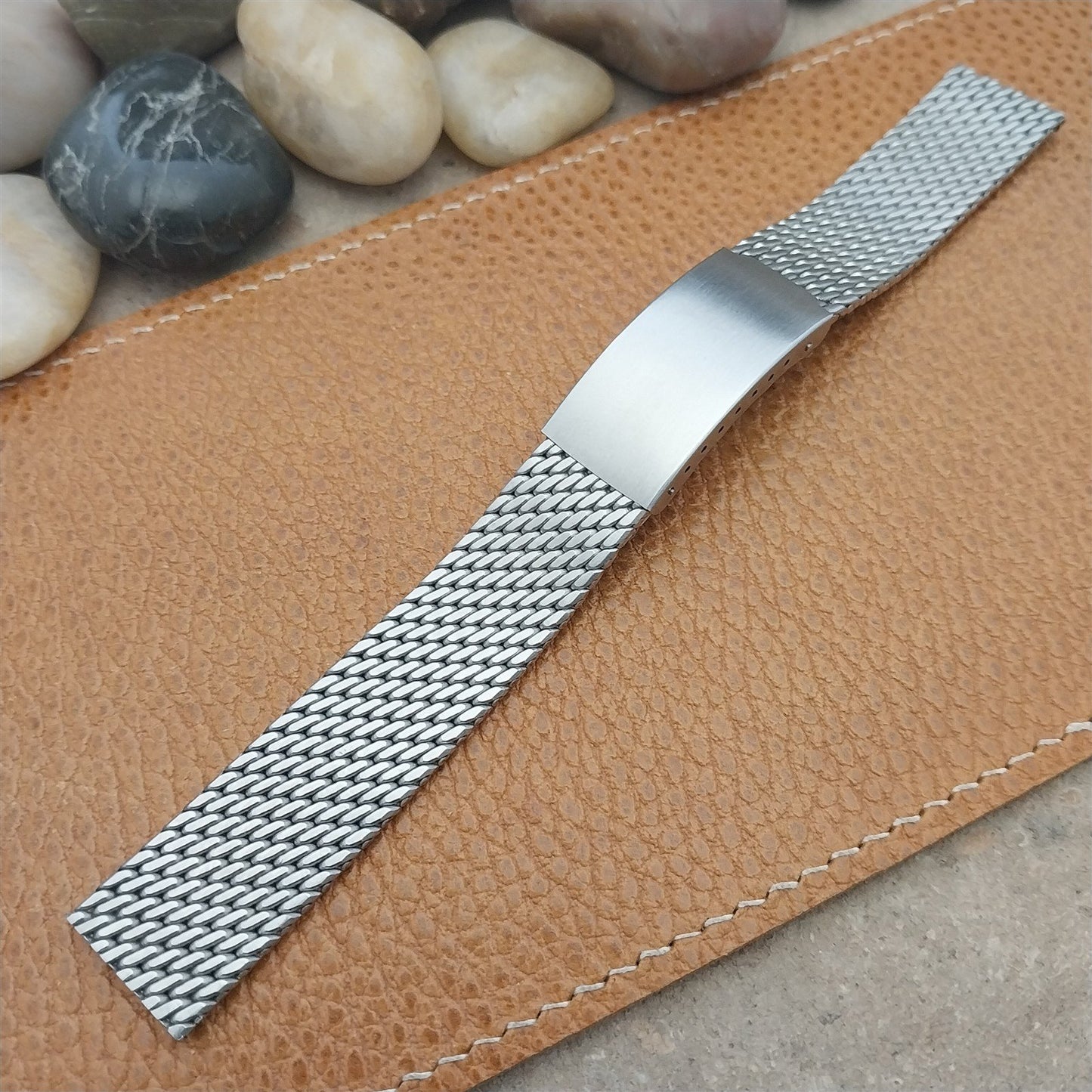 Vintage 18mm Classic Thick Stainless Steel Mesh Unused Swiss Watch Band