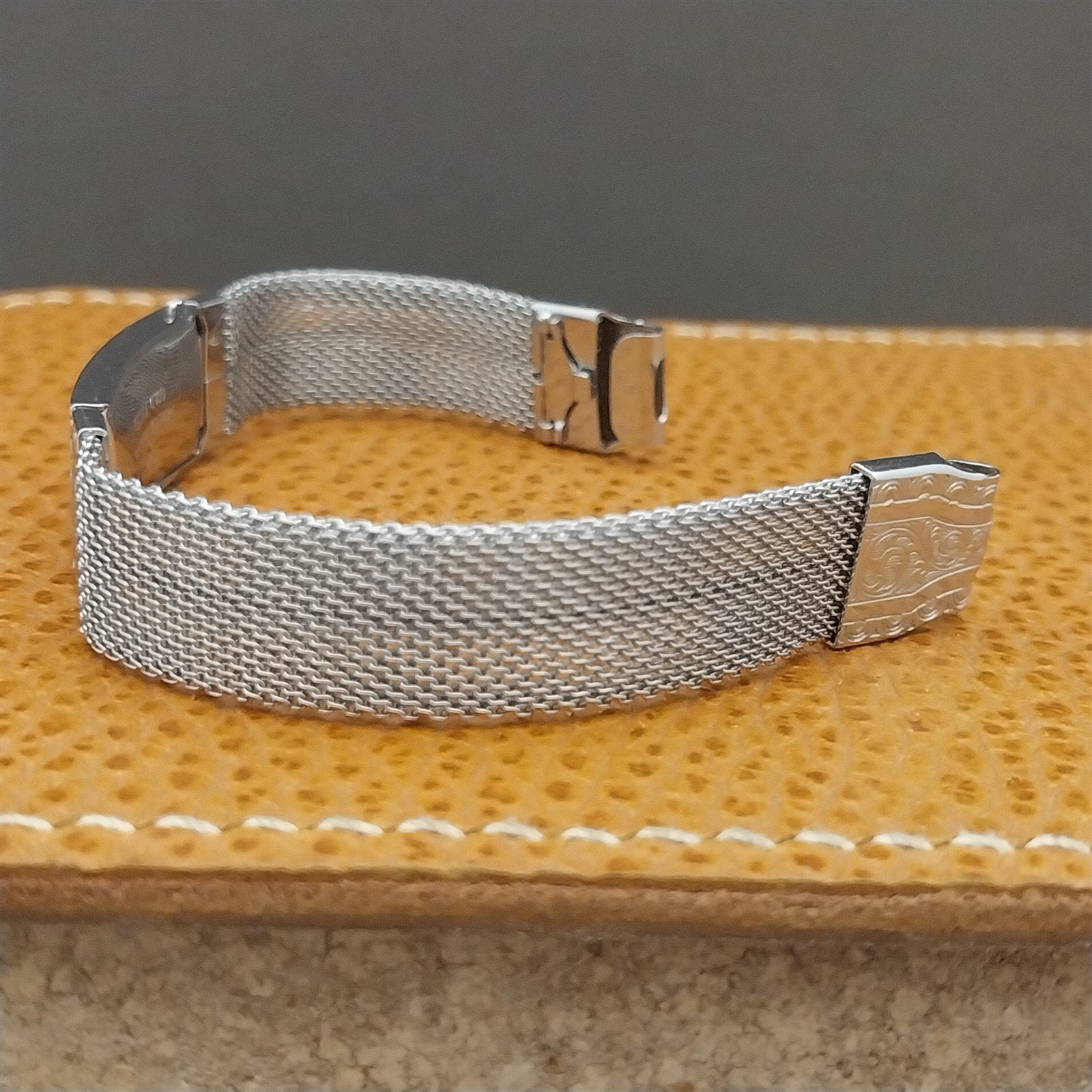 1920s-1930s White Gold Filled Mesh Womens Unused Vintage Art Deco Watch Bracelet