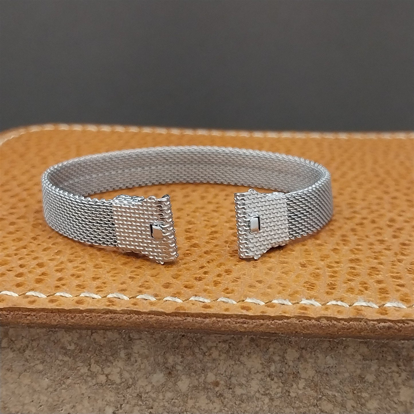 1920s-1930s Chromium Plated Wire-Lug Womens NOS Unused Art Deco Watch Bracelet