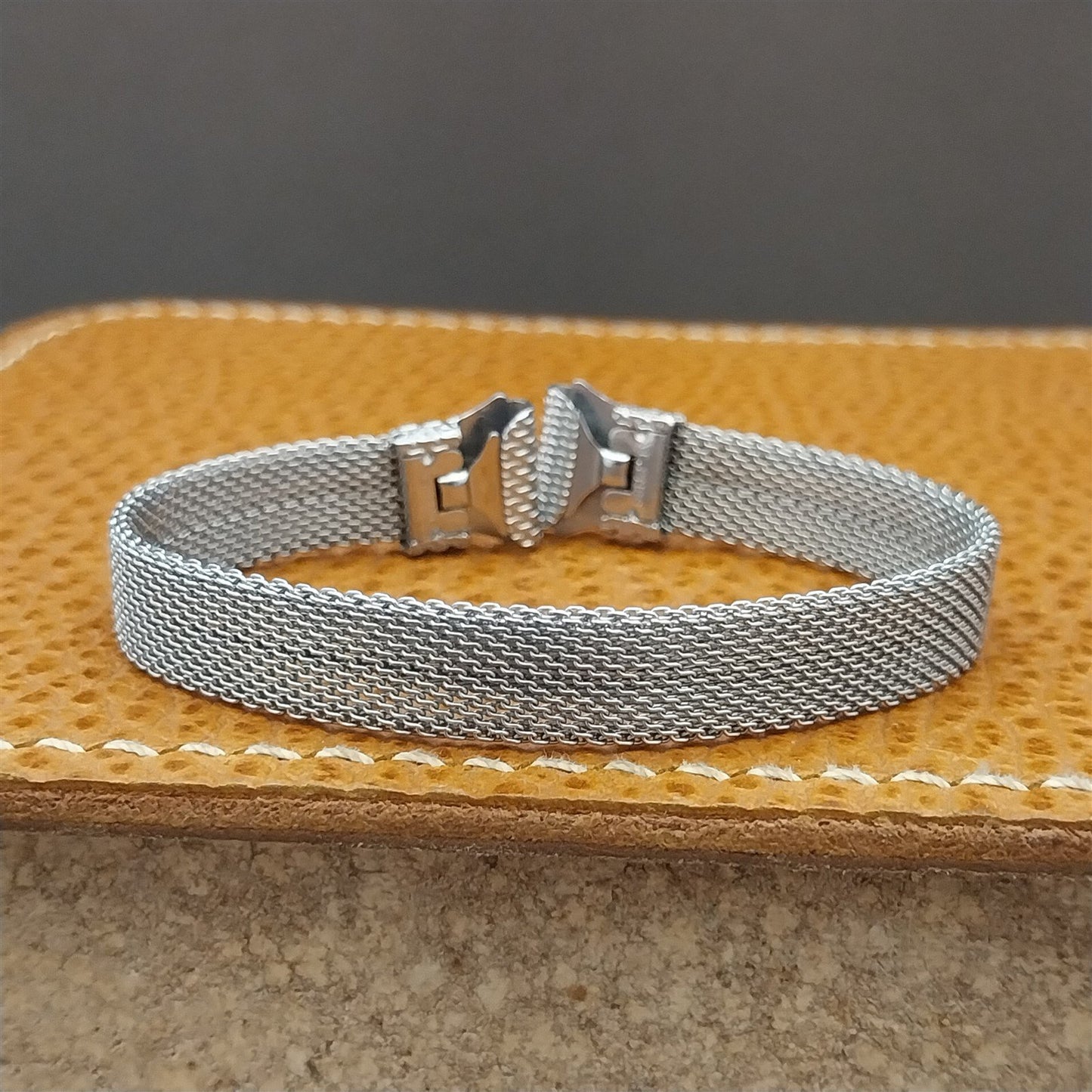 1920s-1930s Chromium Plated Wire-Lug Womens NOS Unused Art Deco Watch Bracelet