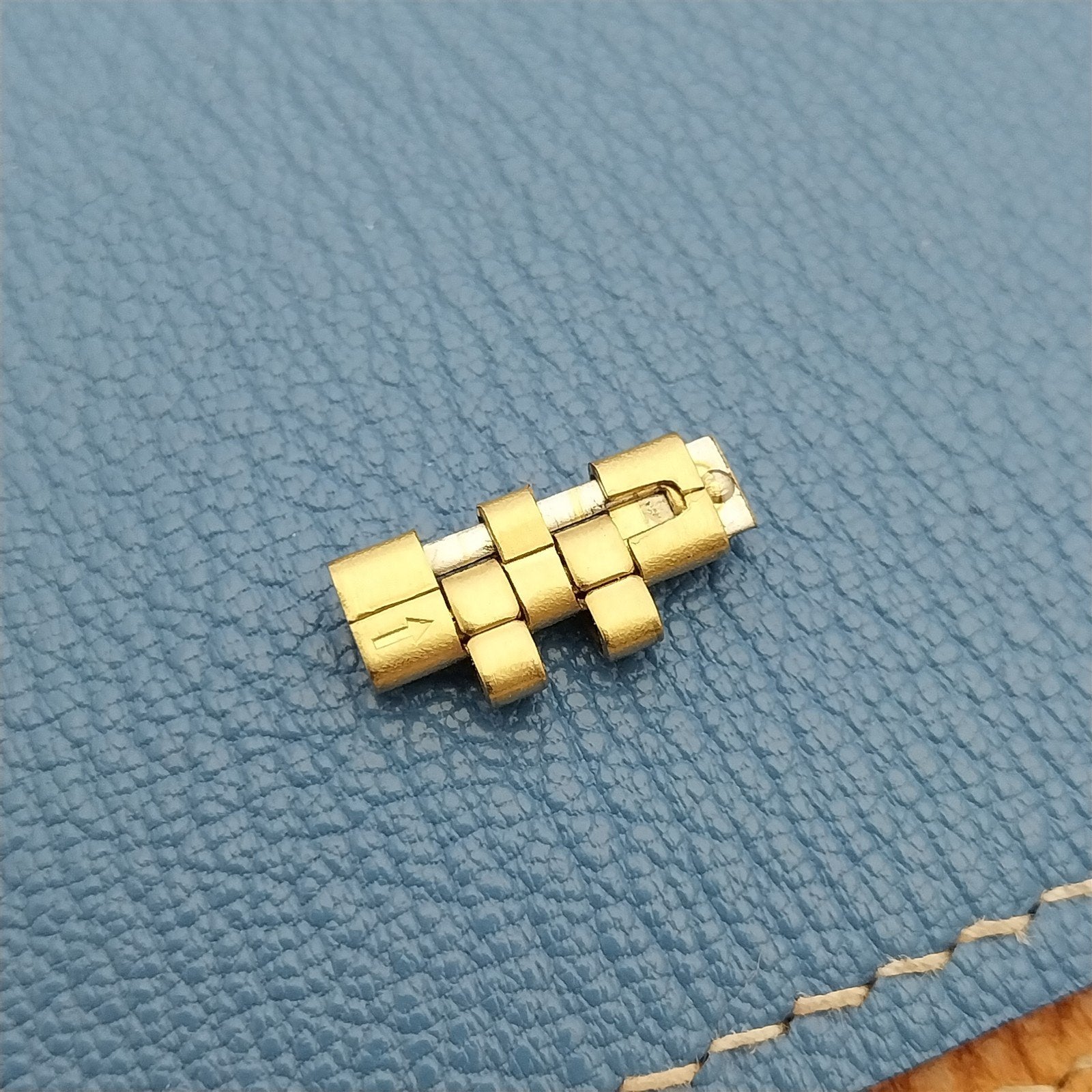 Citizen Yellow Gold-Tone Jubilee Link add length to Watch Band