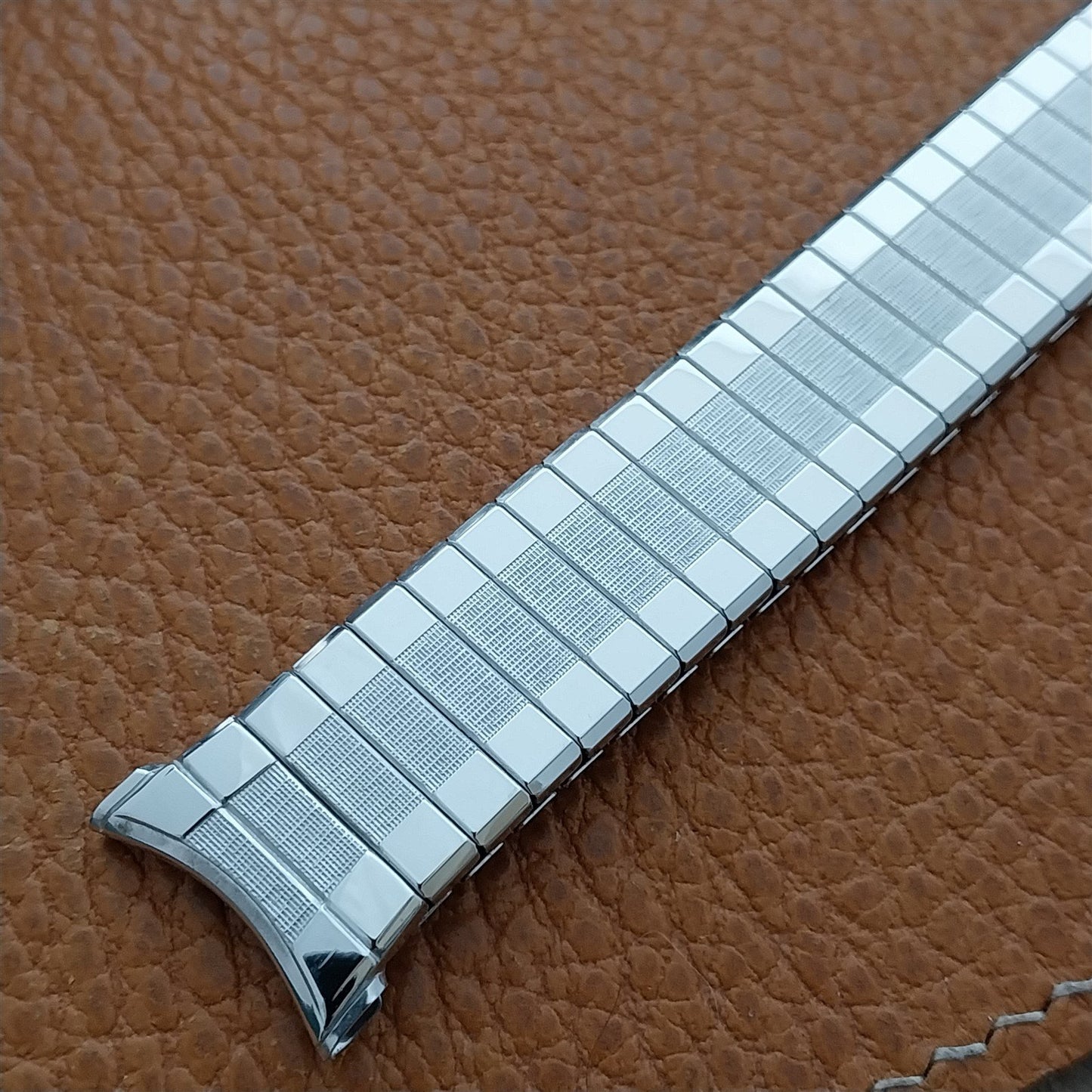 Vintage 19mm 18mm 17mm Long White Gold-Filled Speidel Classic 1971 Watch Band