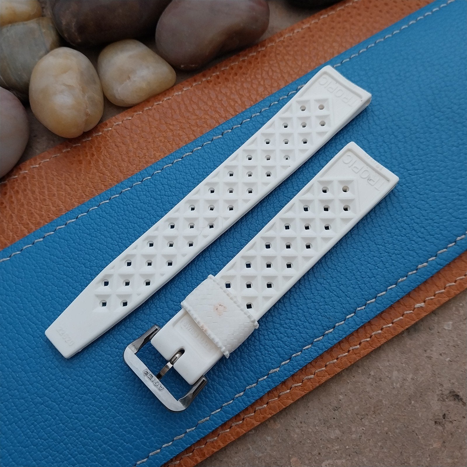19mm Swiss Tropic Straight End White nos Unused 1970s Vintage Diver Watch Band