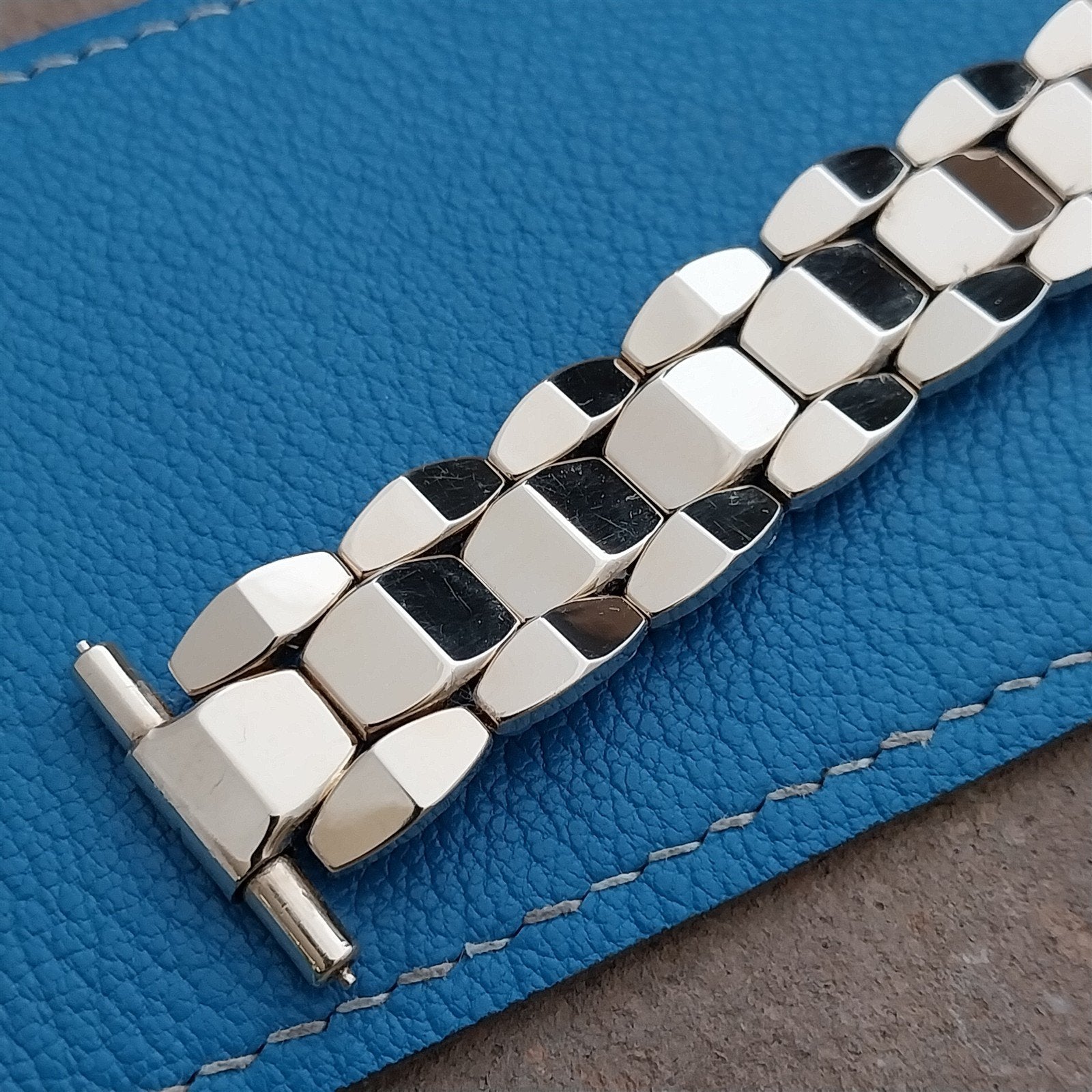 19mm 18mm 17mm Apex Quadra-Flex 12kt Gold-Filled 1950s Unused Vintage Watch Band