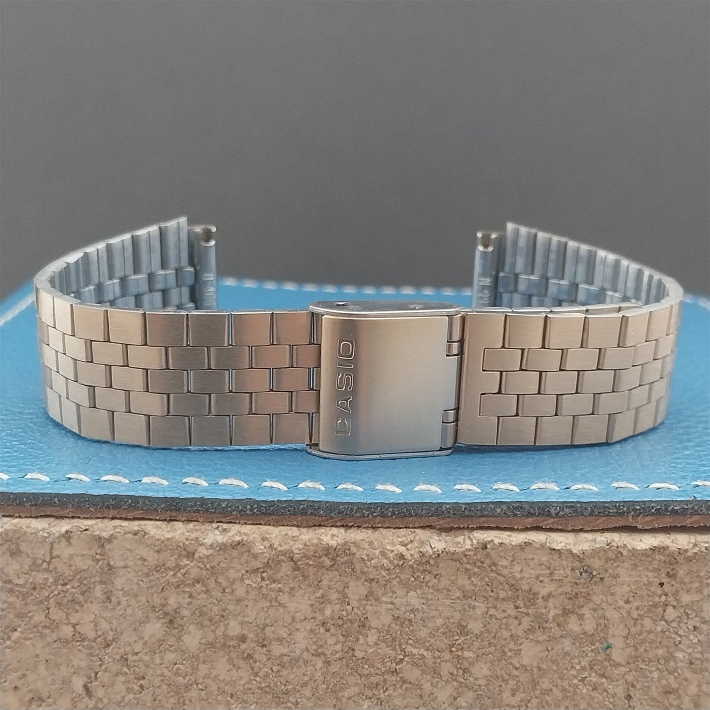 Vintage Casio Japan B-466N 18mm Yellow Gold Plated Classic NOS Unused Watch Band