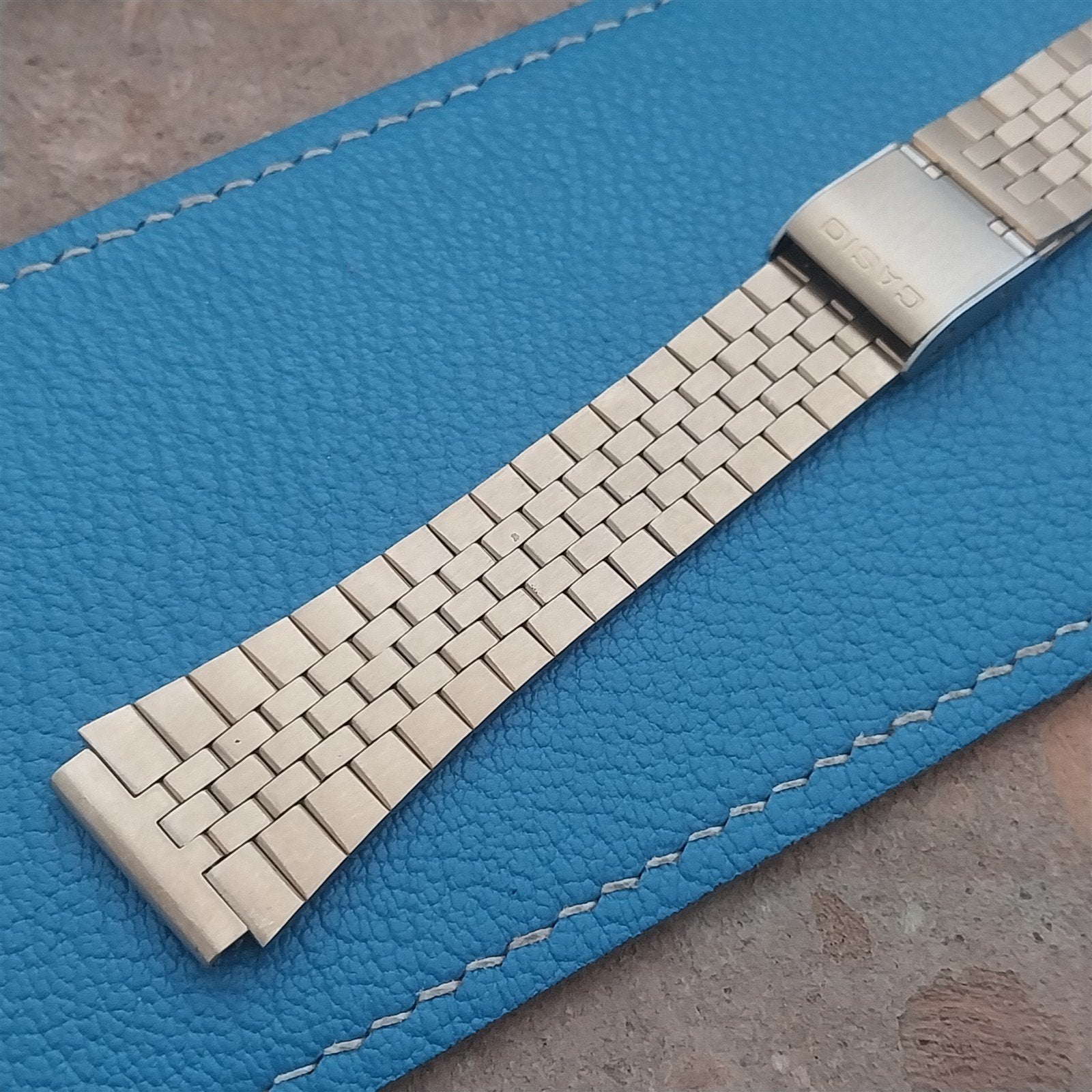 Vintage Casio Japan B-466N 18mm Yellow Gold Plated Classic NOS Unused Watch Band