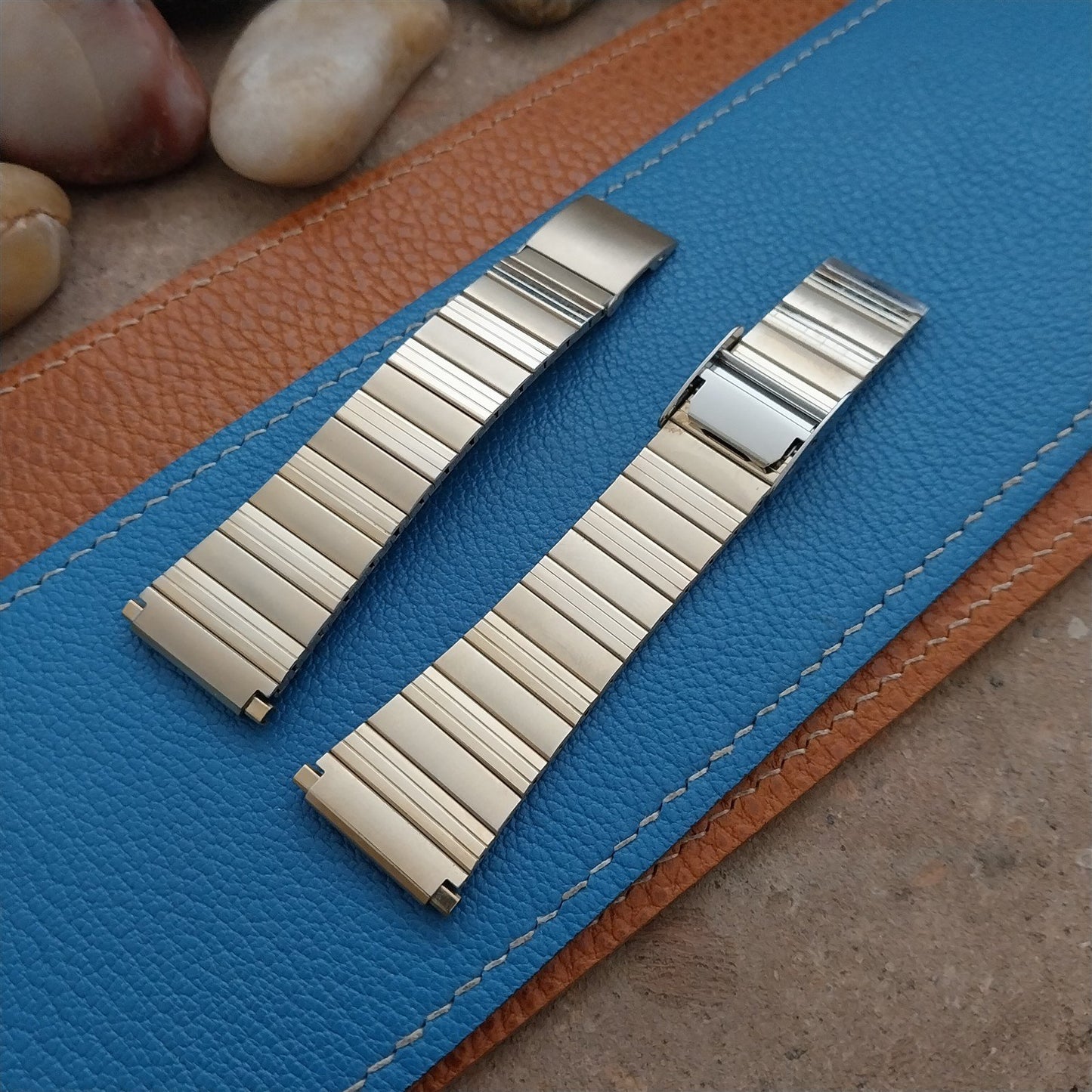 18mm 19mm 20mm 21mm 22mm Speidel Gold-Tone LED LCD 1970s-1980s Unused Watch Band