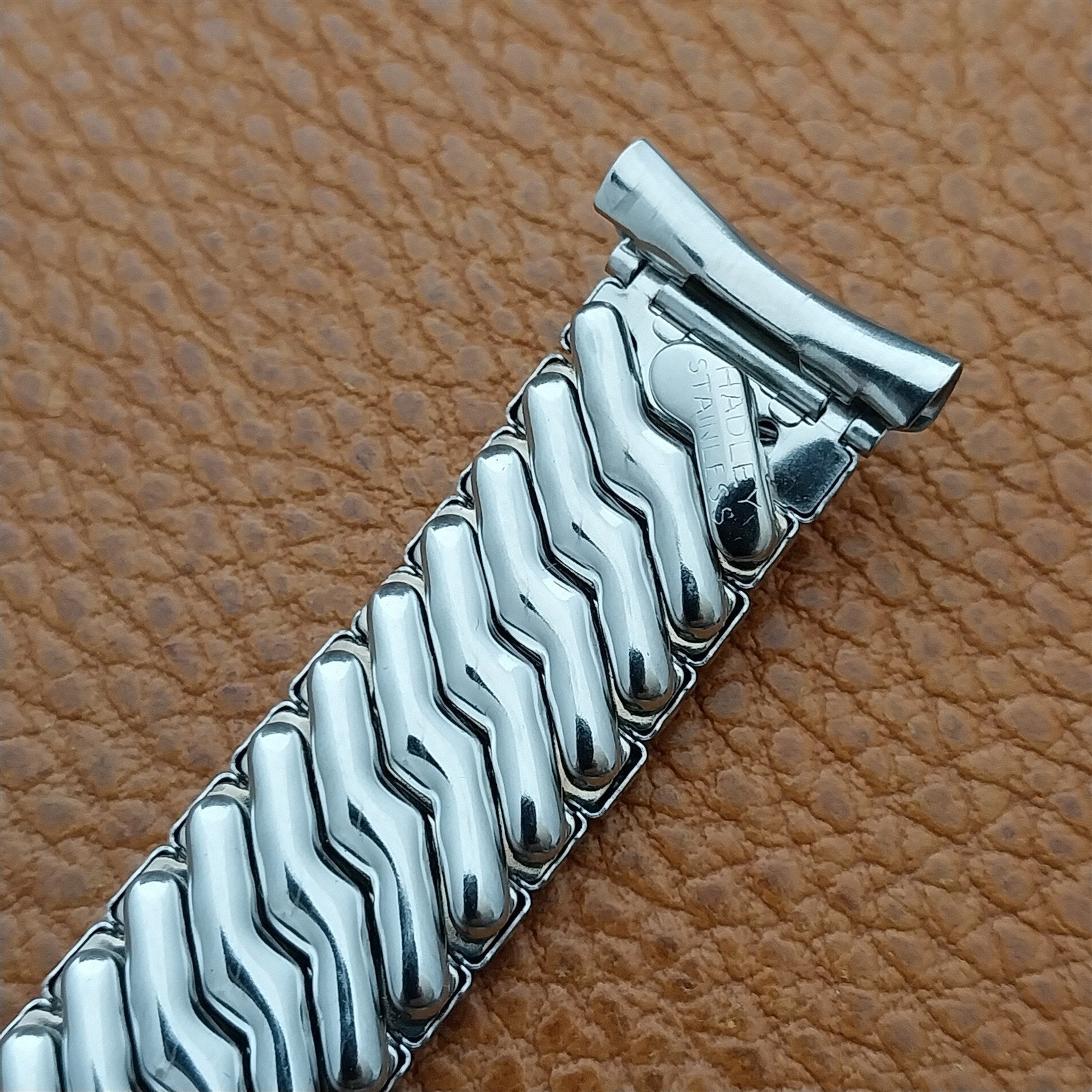 16mm 18mm 19mm Hadley Stainless Steel Expansion Unused 1960s Vintage Watch Band