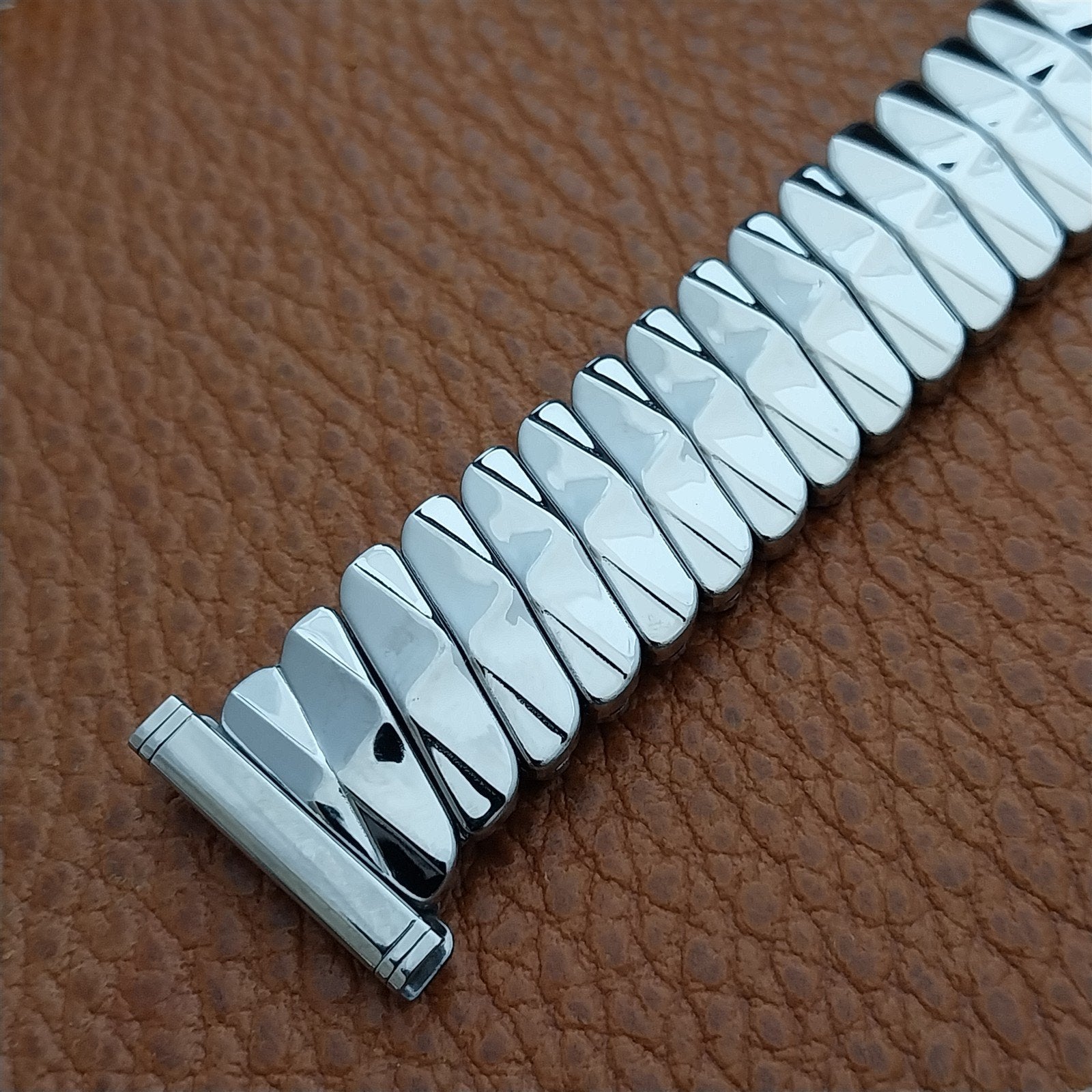 1950s Bellavance 19mm 18mm 16mm Short Stainless Stretch nos Vintage Watch Band