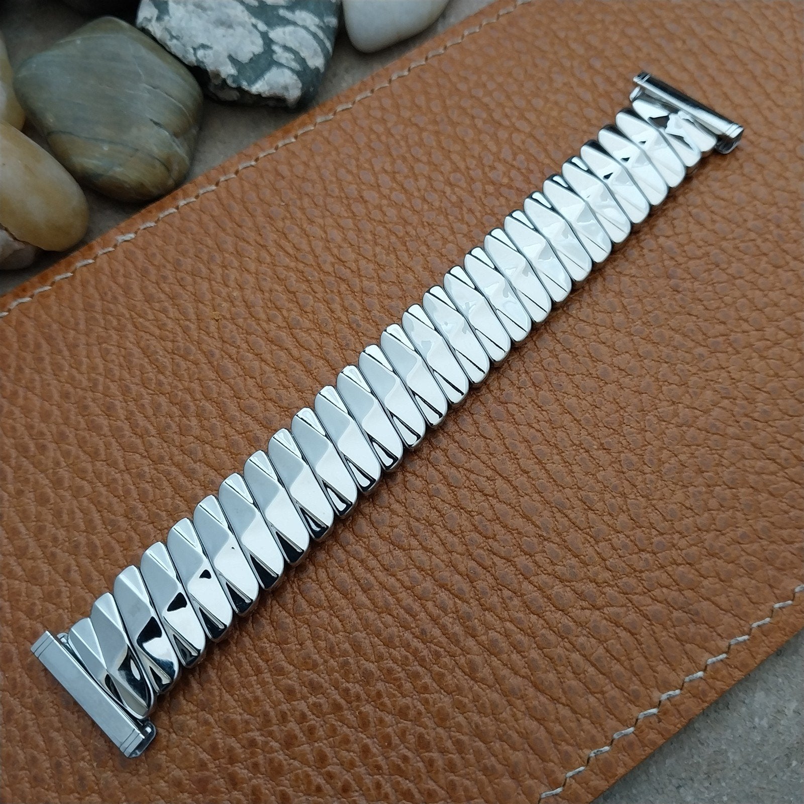 1950s Bellavance 19mm 18mm 16mm Short Stainless Stretch nos Vintage Watch Band