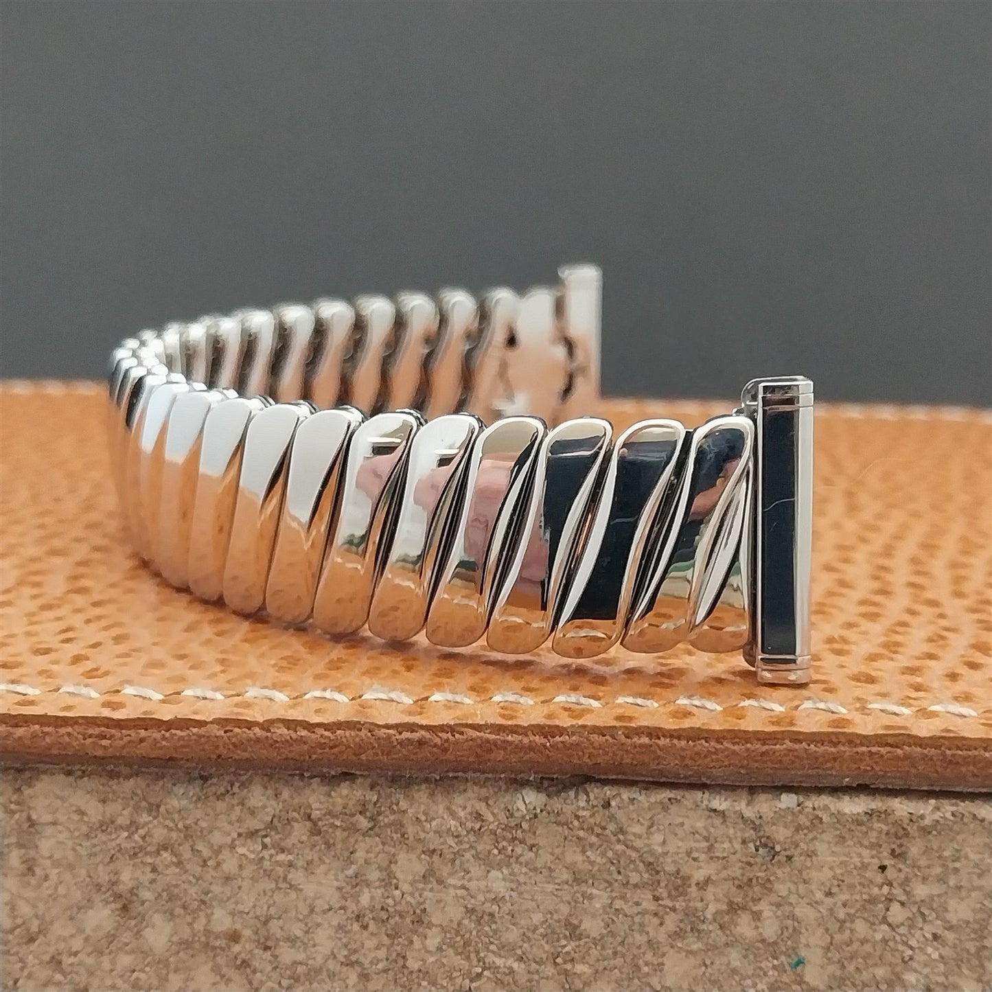 1950s Bellavance 19mm 18mm 16mm Short Stainless Stretch nos Vintage Watch Band