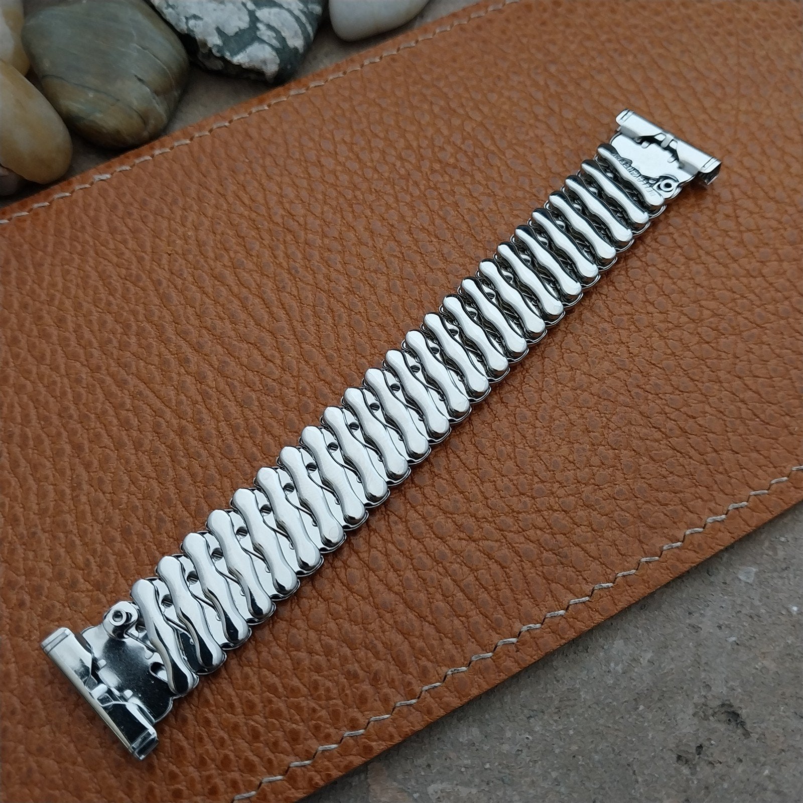 1950s Bellavance 19mm 18mm 16mm Short Stainless Stretch nos Vintage Watch Band