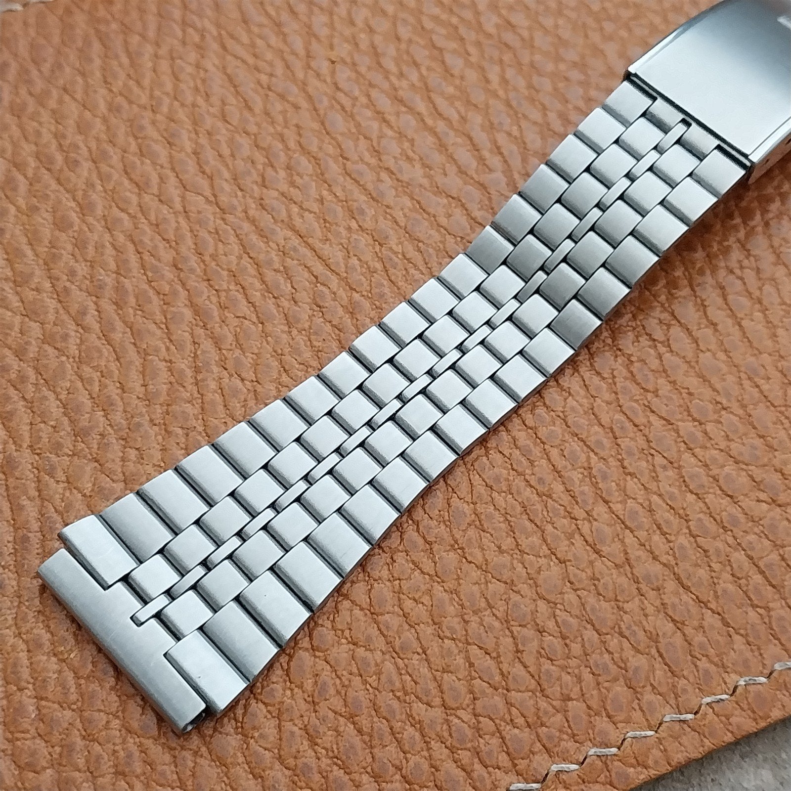 20mm Vintage Pulsar Stainless Steel 047MC Classic Unused Watch Band