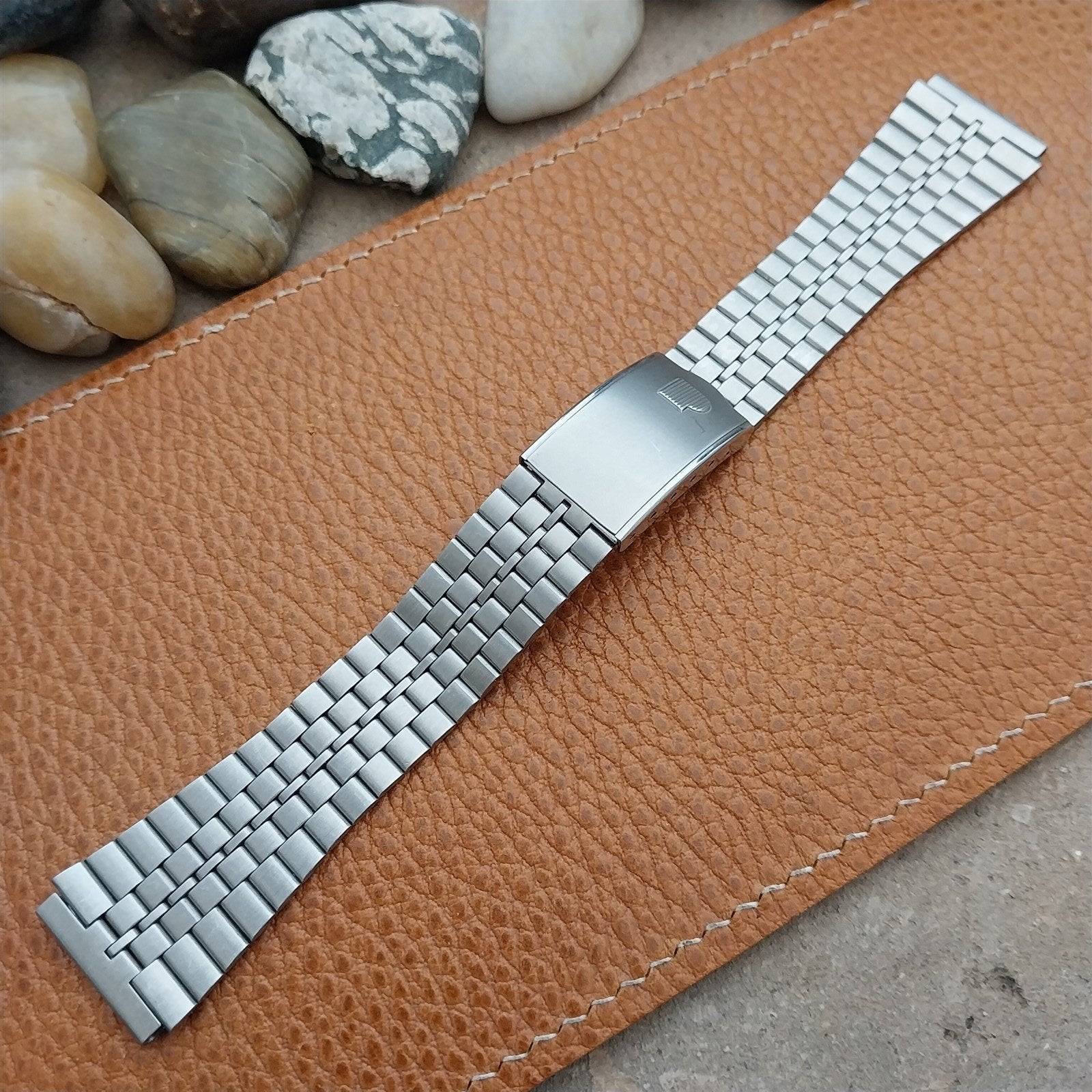 20mm Vintage Pulsar Stainless Steel 047MC Classic Unused Watch Band