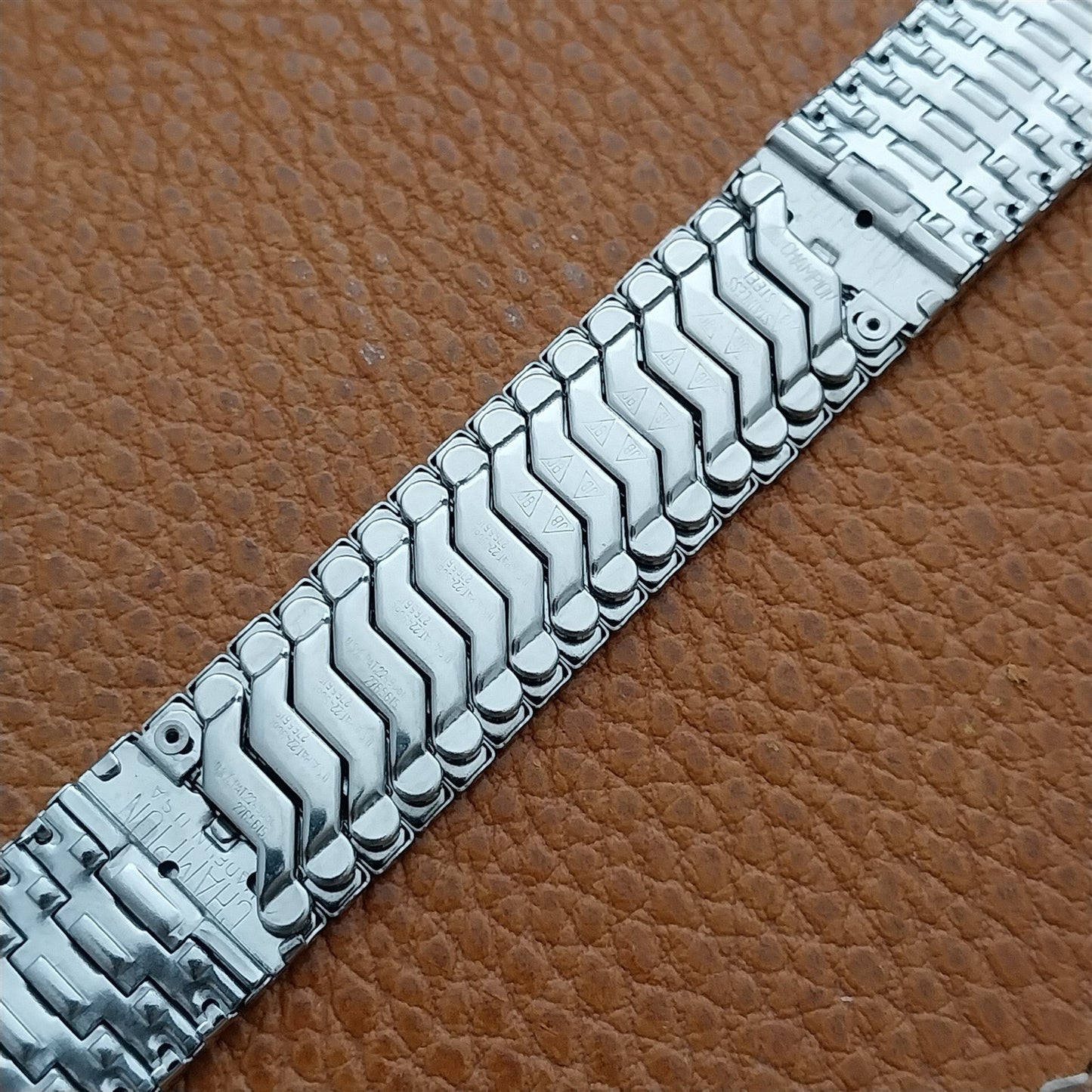 17mm 18mm 19mm JB Champion Stainless Steel Stretch nos 1960s Vintage Watch Band