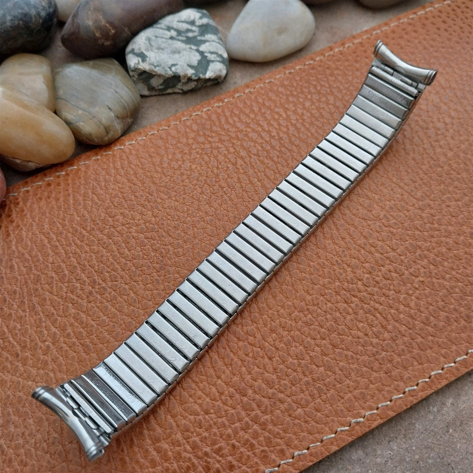 19mm 18mm 17mm Kreisler Stainless Steel Stretch Unused 1960s Vintage Watch Band