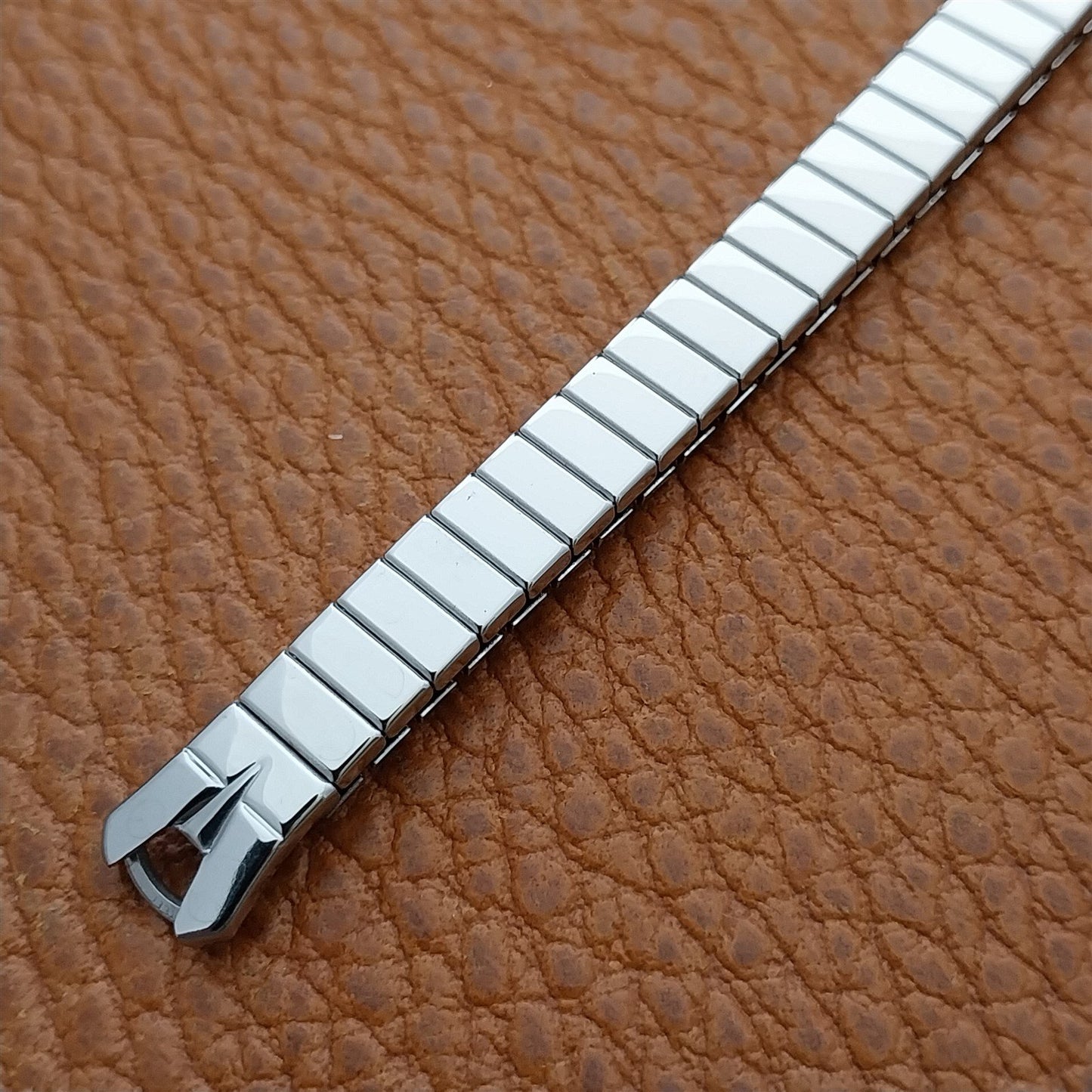 Vintage Speidel Ladies Classic Stretch Unused Stainless Cocktail Watch Band