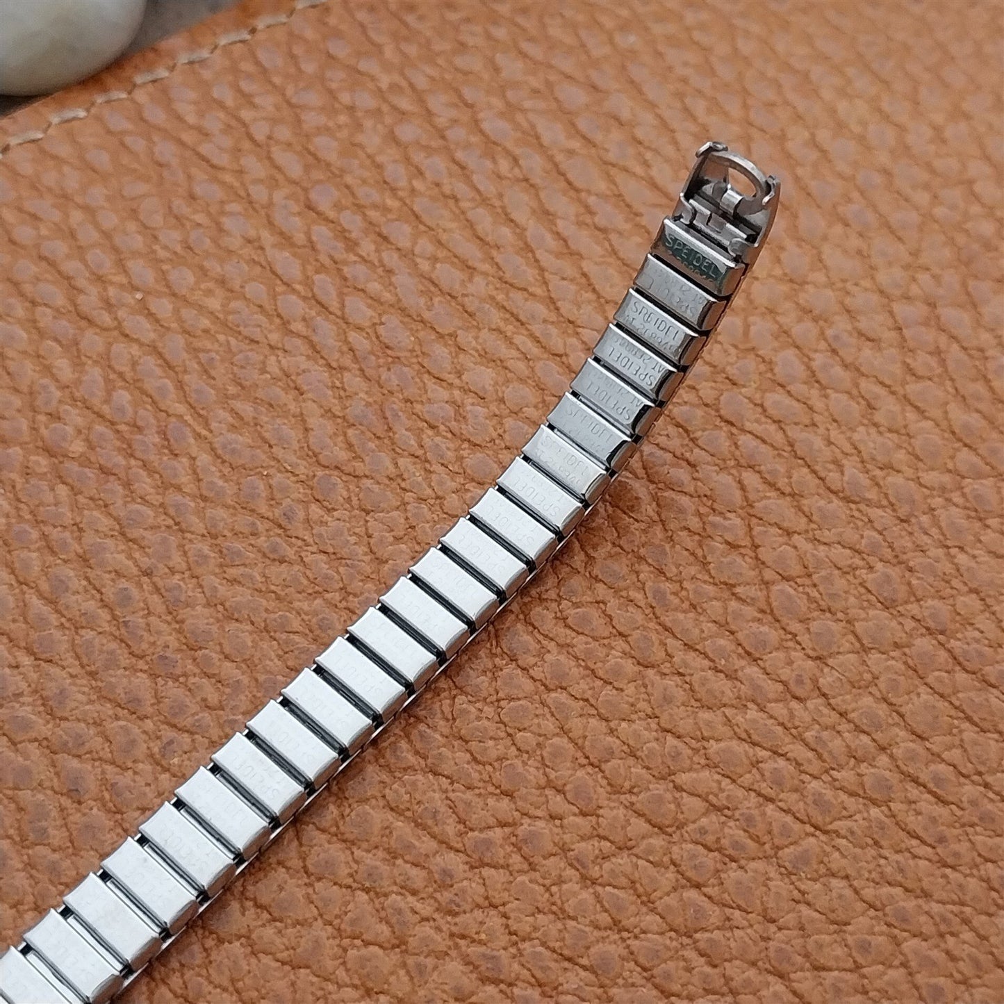 Vintage Speidel Ladies Classic Stretch Unused Stainless Cocktail Watch Band