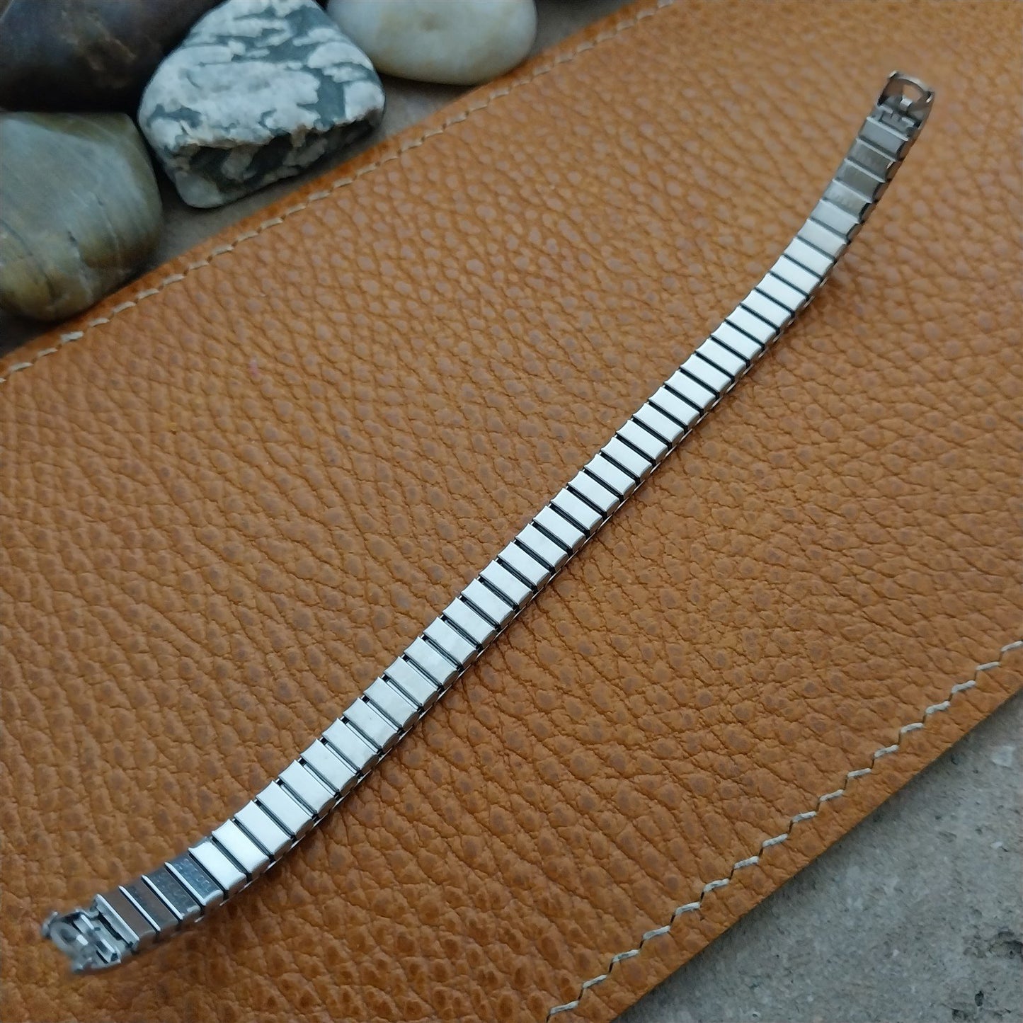 Vintage Speidel Ladies Classic Stretch Unused Stainless Cocktail Watch Band