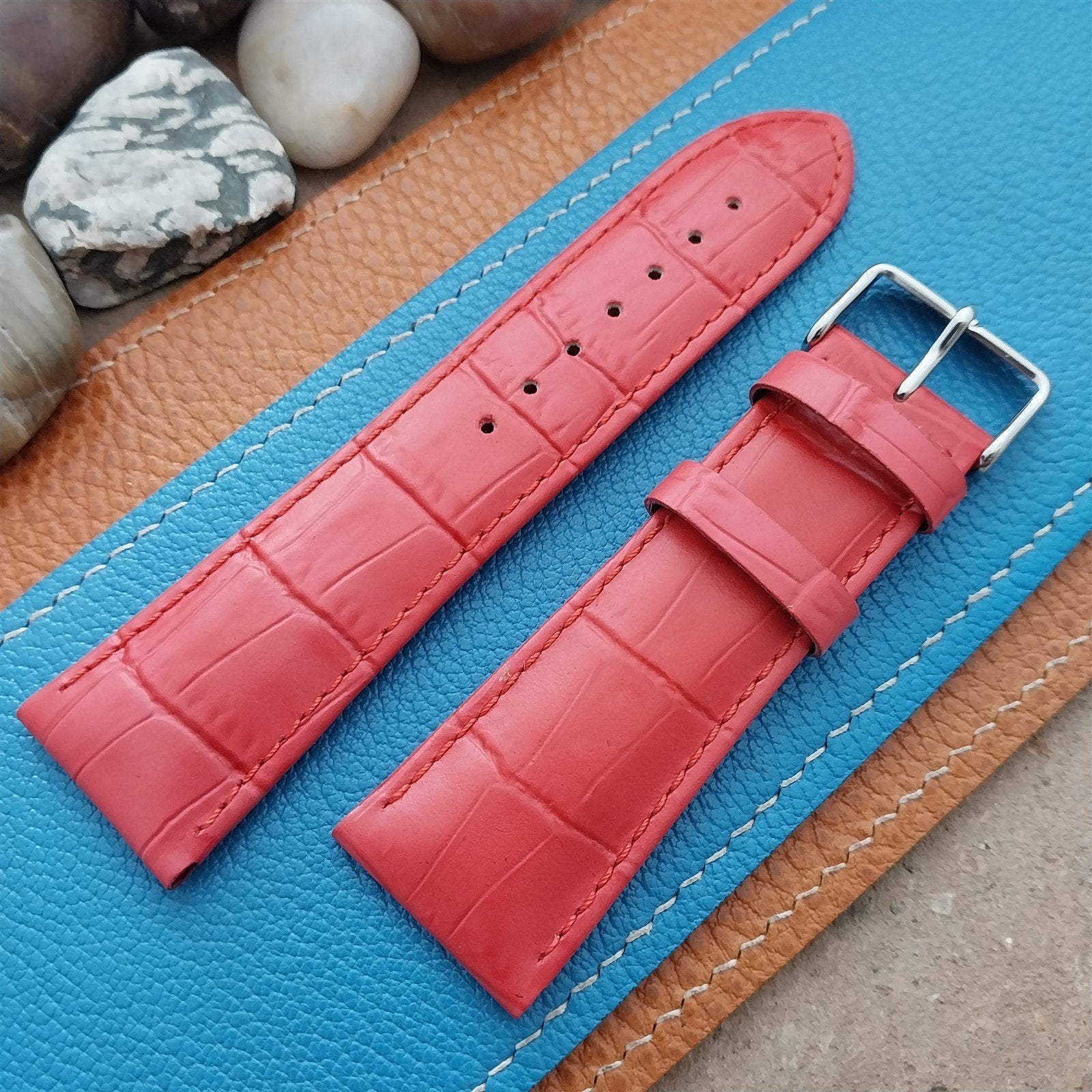 26mm Hadley Roma Red Croco-Grain Leather Unused Watch Band