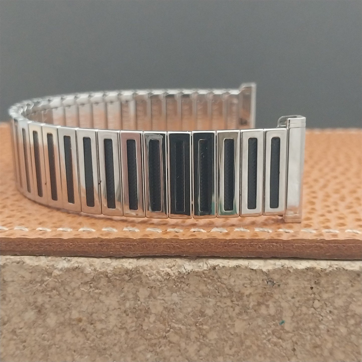 Uniflex Slim Stainless Steel Expansion & Black Enamel 1960s Vintage Watch Band