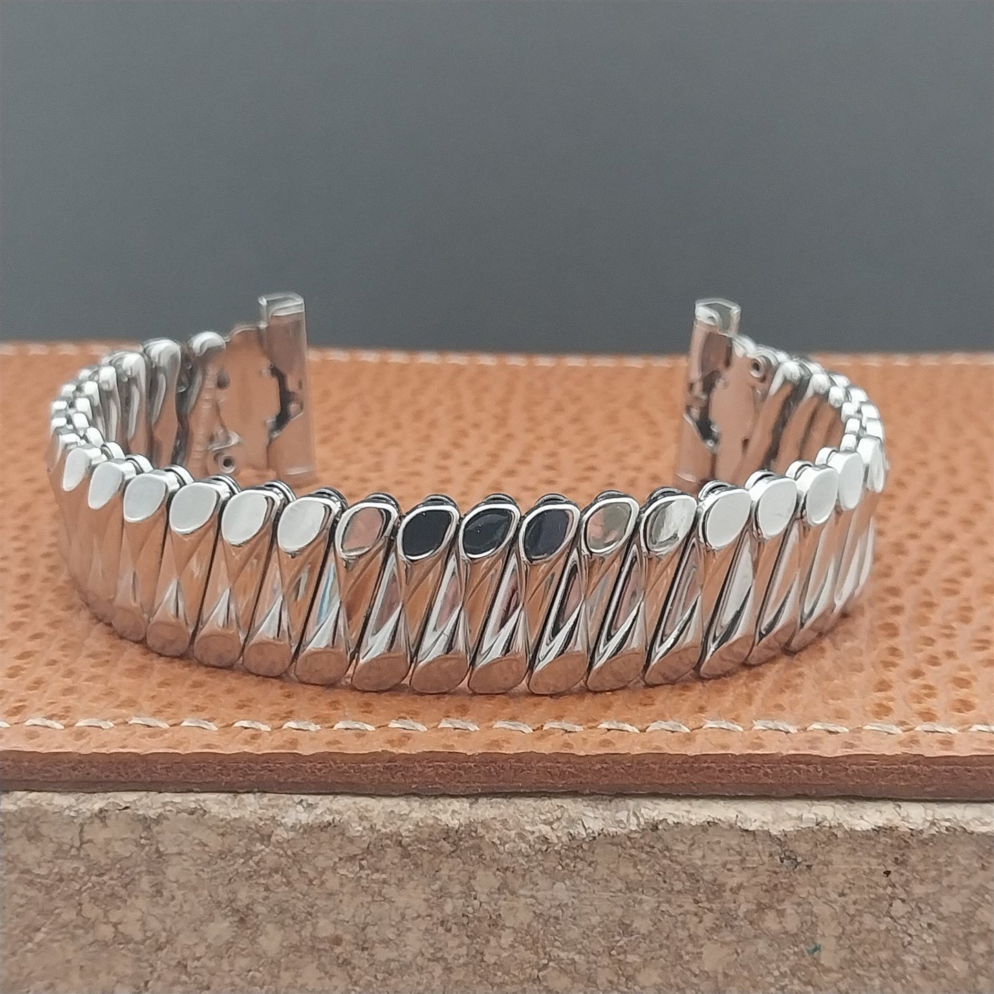 1950s Vintage 16mm 18mm 19mm Bellavance Stainless Steel Expansion NOS Watch Band