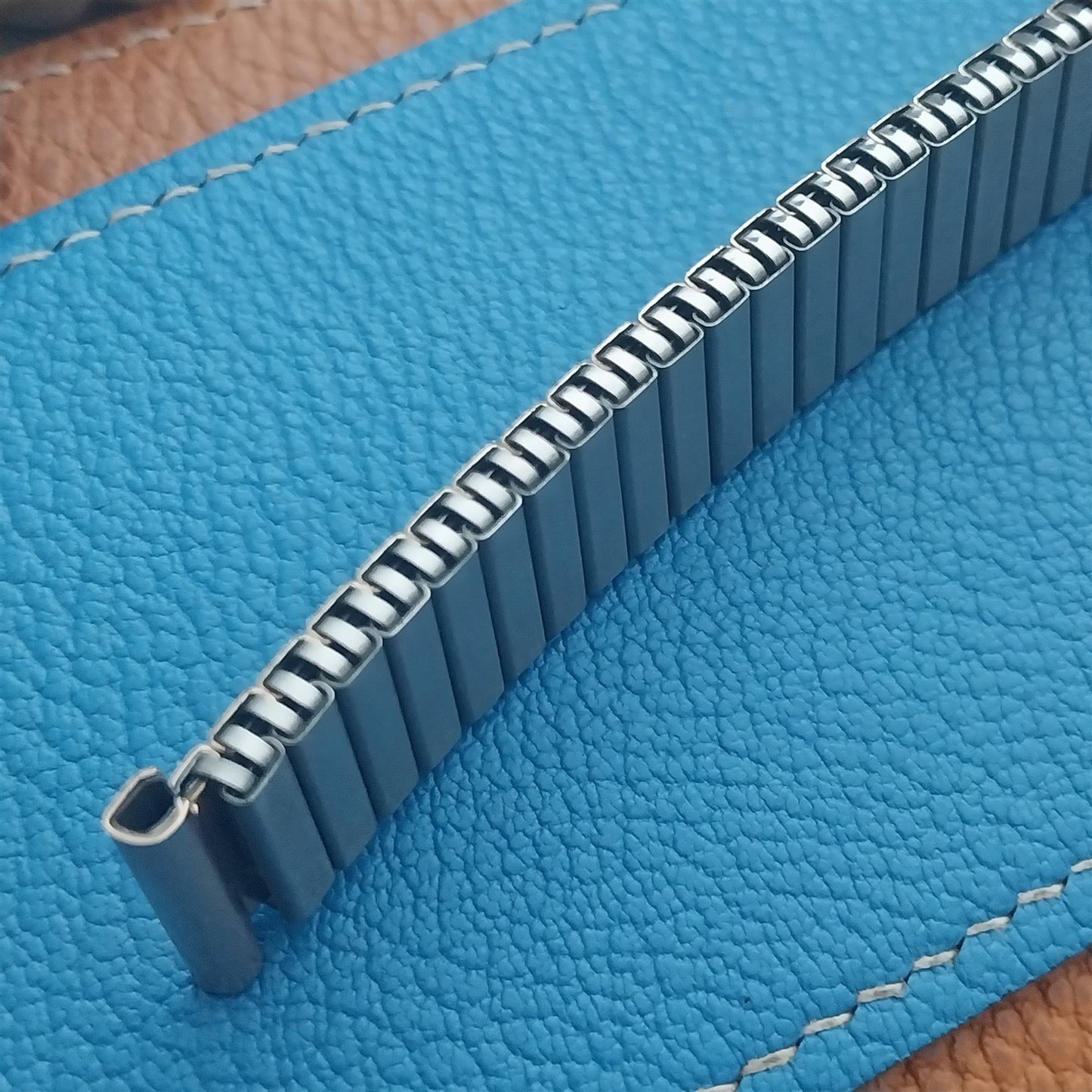 1950s Vintage Rose Gold Tone Classic Stretch Unused nos German Watch Band