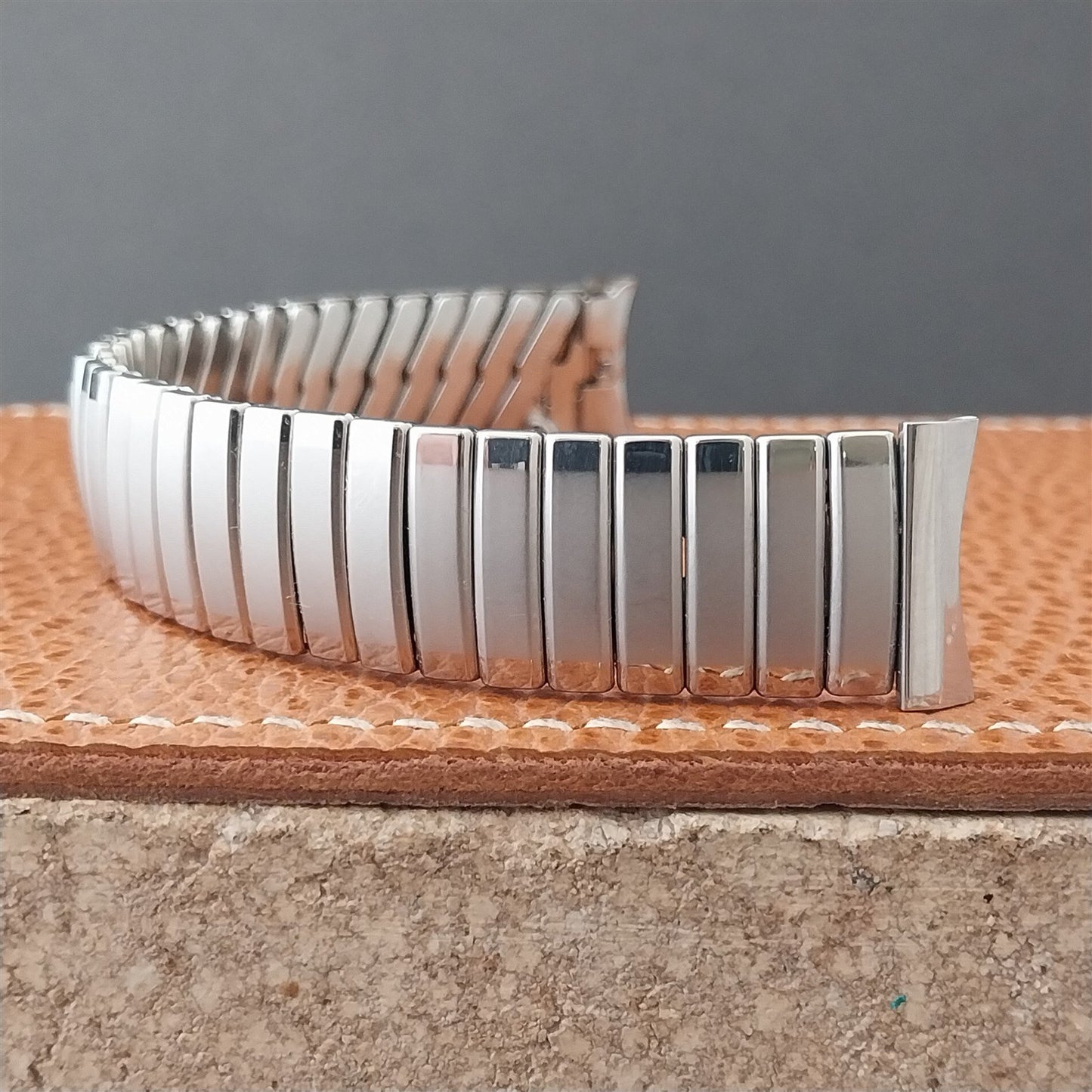 1960s Vintage Baldwin Stainless Classic Stretch 17.2mm 17mm Unused Watch Band
