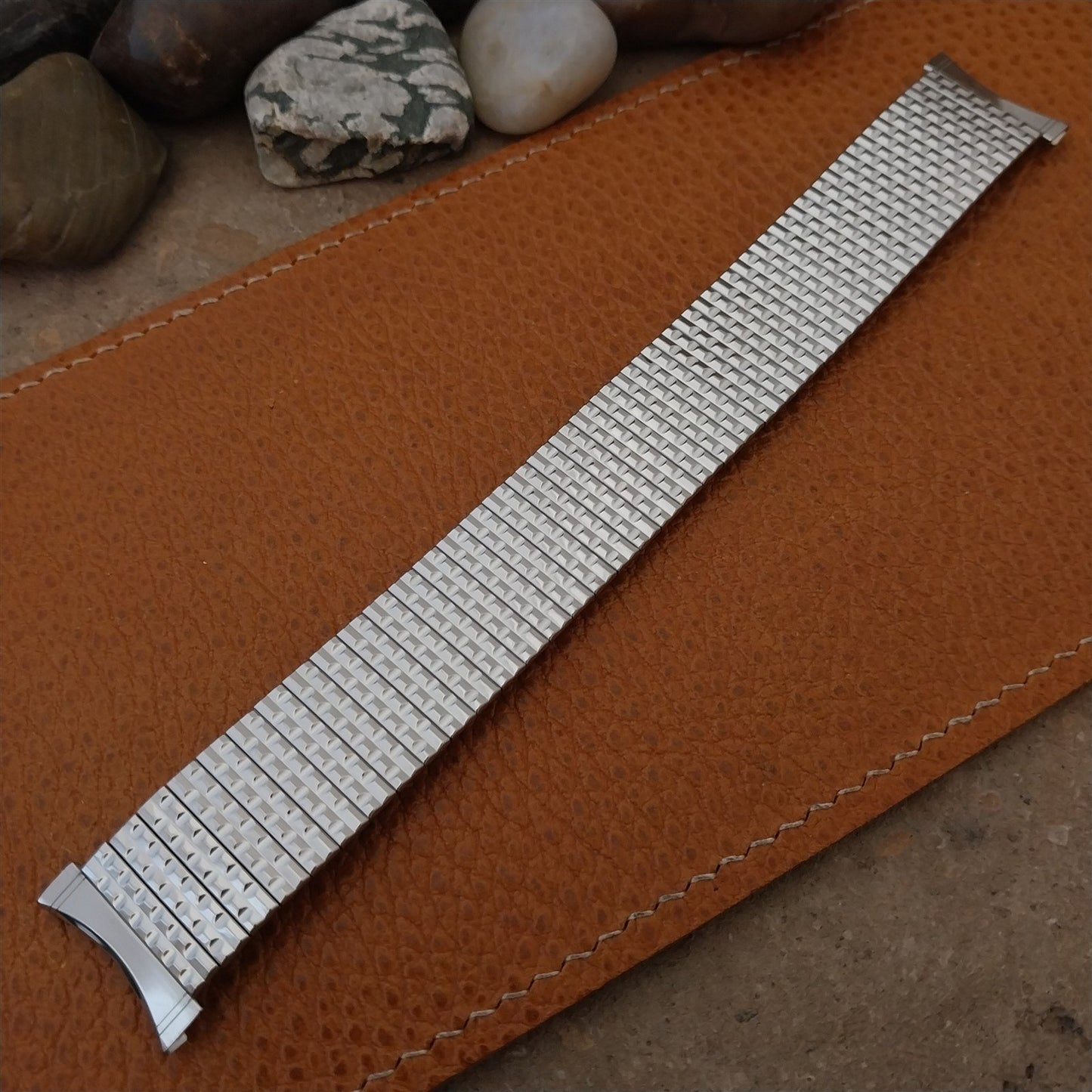 22mm 21mm 20mm Vintage Bulova Stainless Steel Classic Stretch 1970s Watch Band