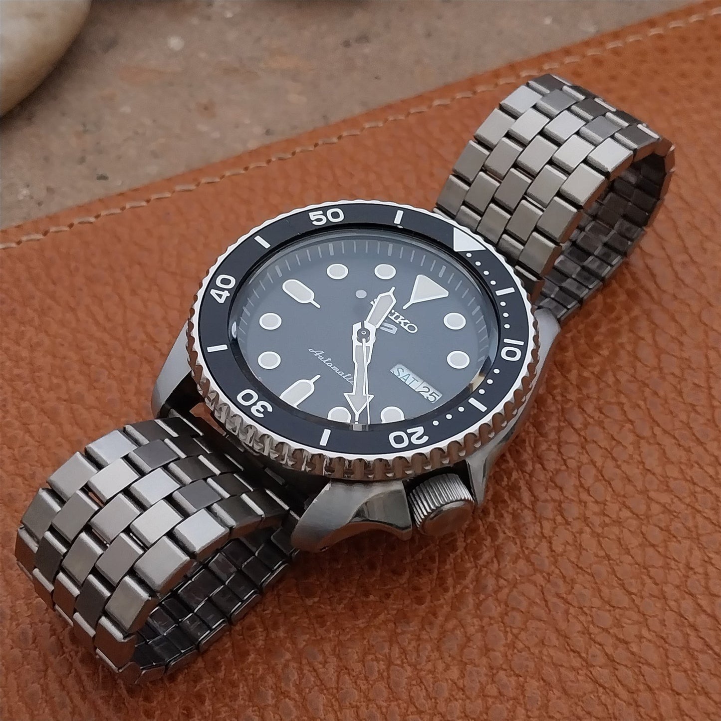 18mm 19mm 22mm Stainless Steel Stretch Expansion Overlap Unused 1980s Watch Band