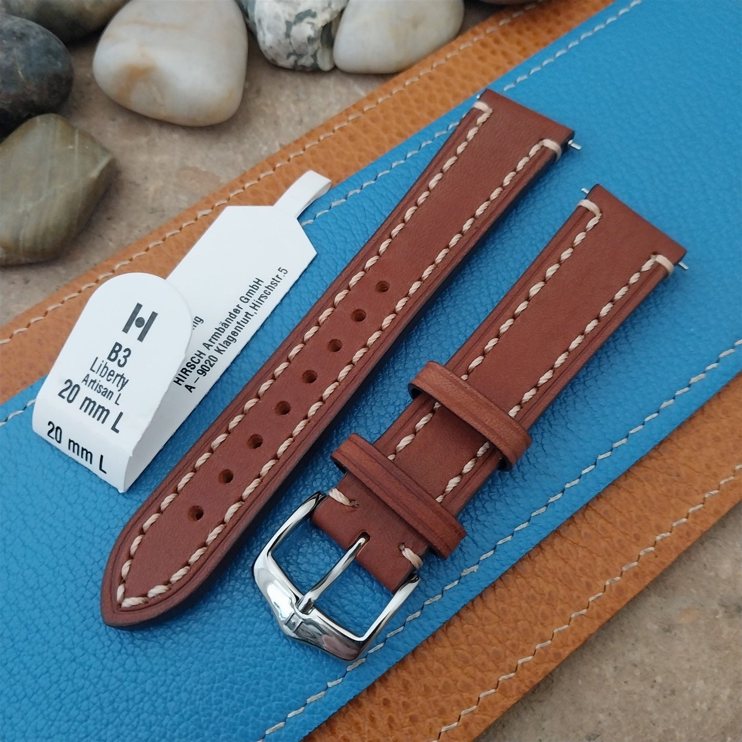 20mm Hirsch Liberty Artisan Leather Clasic Tapered 20/18 Watch Band