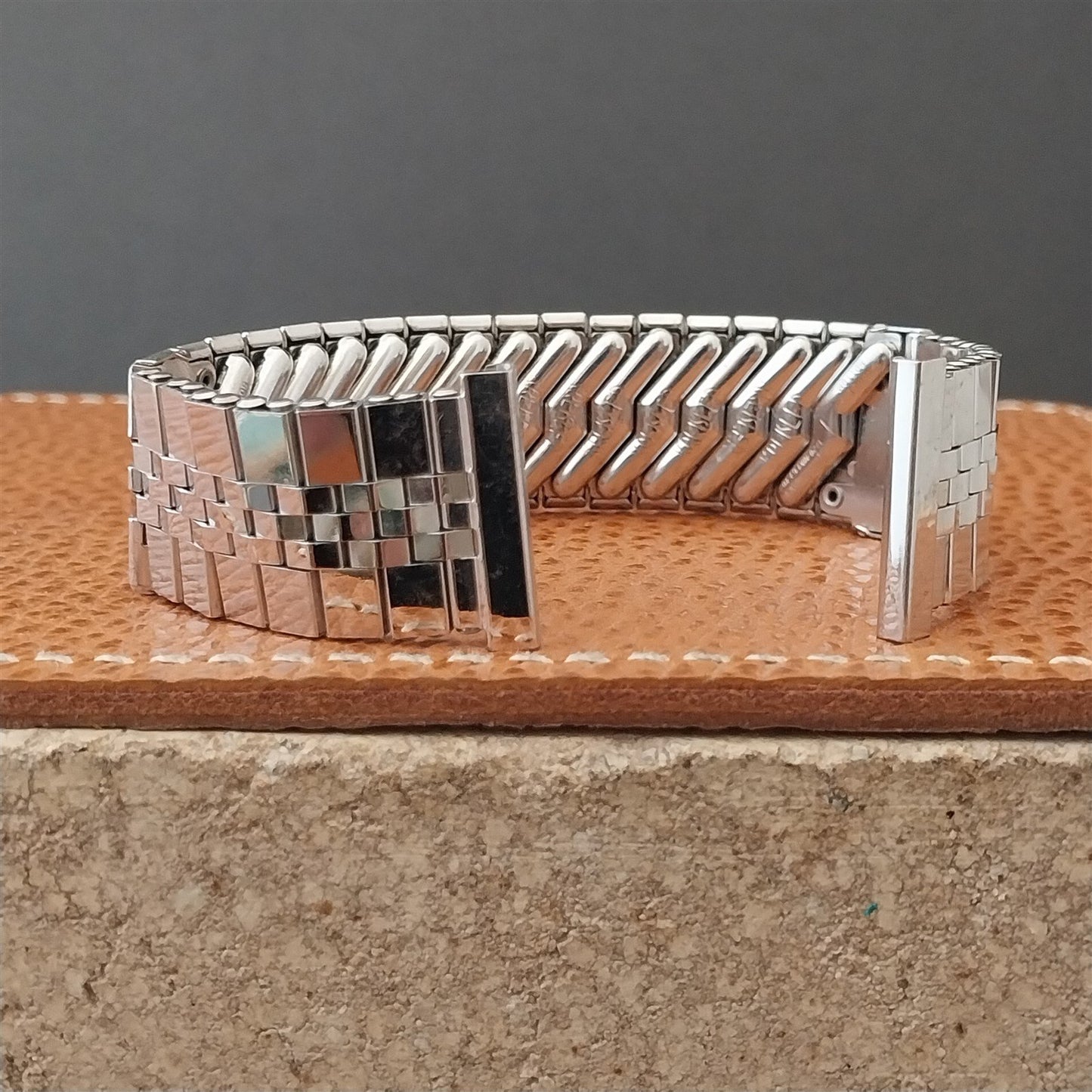 Vintage 19mm 18mm 17mm Kreisler White Gold-Fill Classic 1950s Unused Watch Band