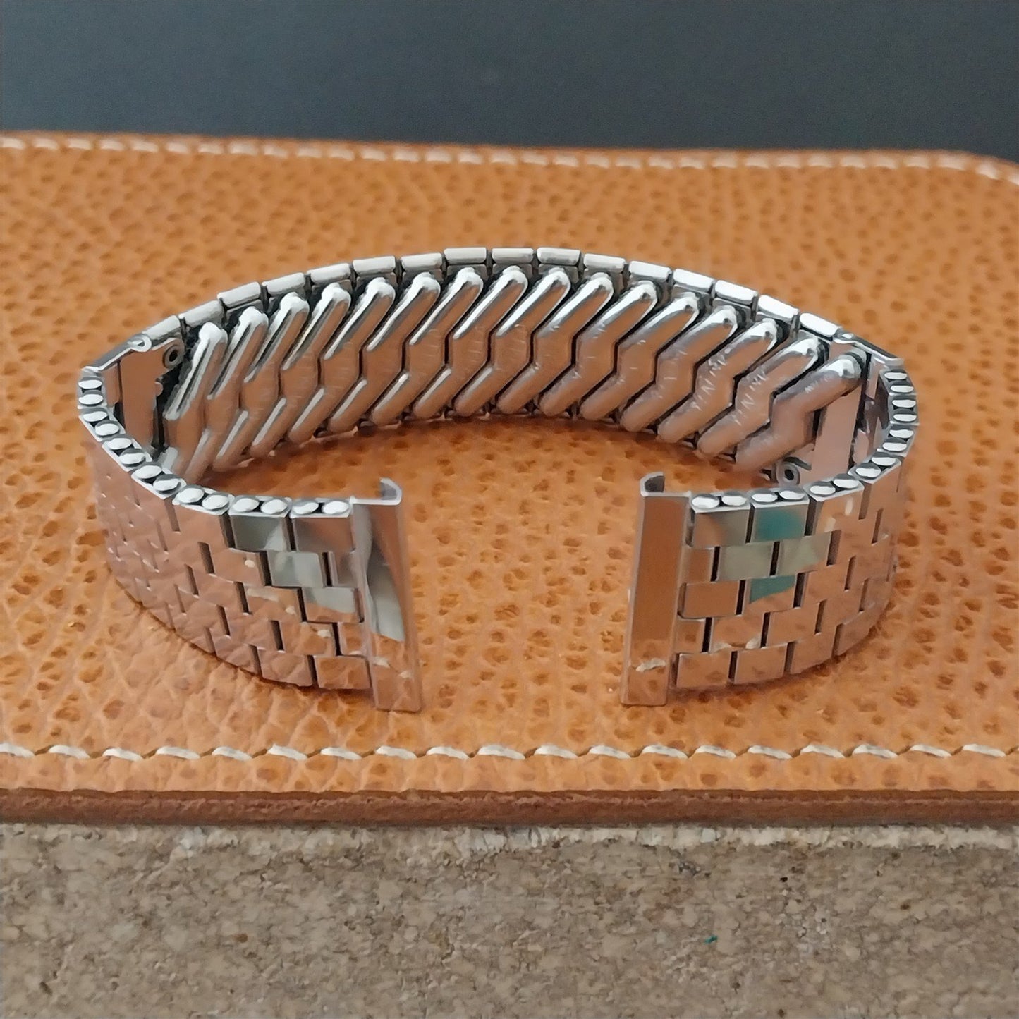 Vintage 19mm 18mm 17mm White Gold-Filled Kreisler NOS Classic 1950s Watch Band