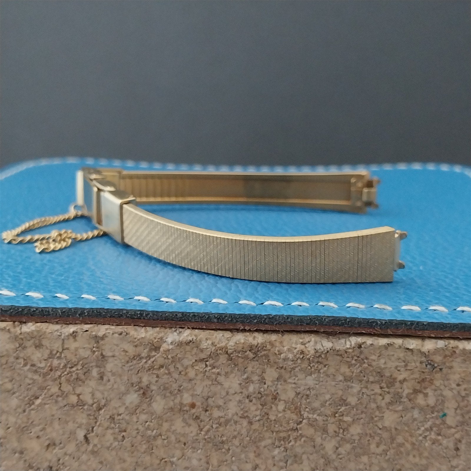 7mm Citizen Yellow Gold-Tone Ladies Unused Vintage Watch Band