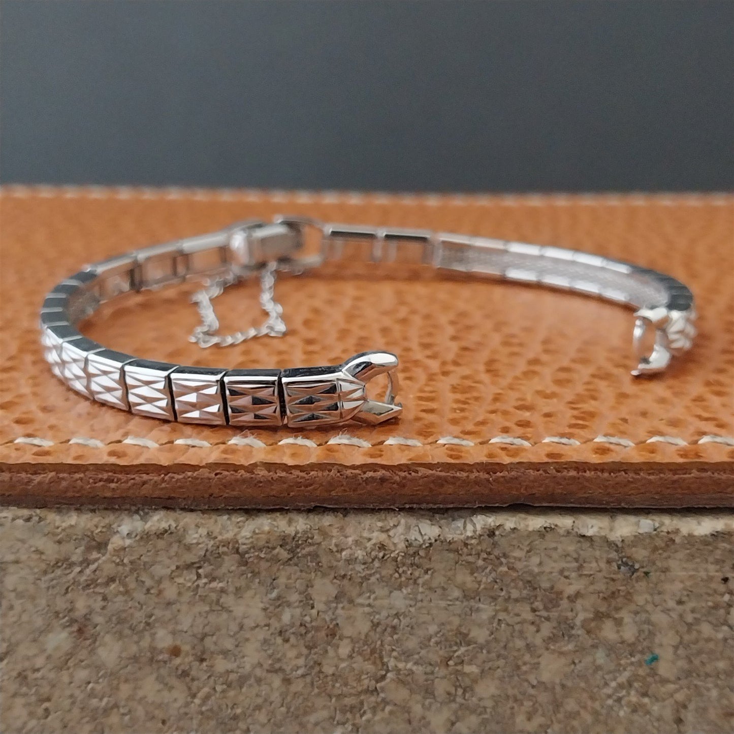 Vintage 60s Ladies White Gold-Fill Speidel Harlequin Unused Cocktail Watch Band