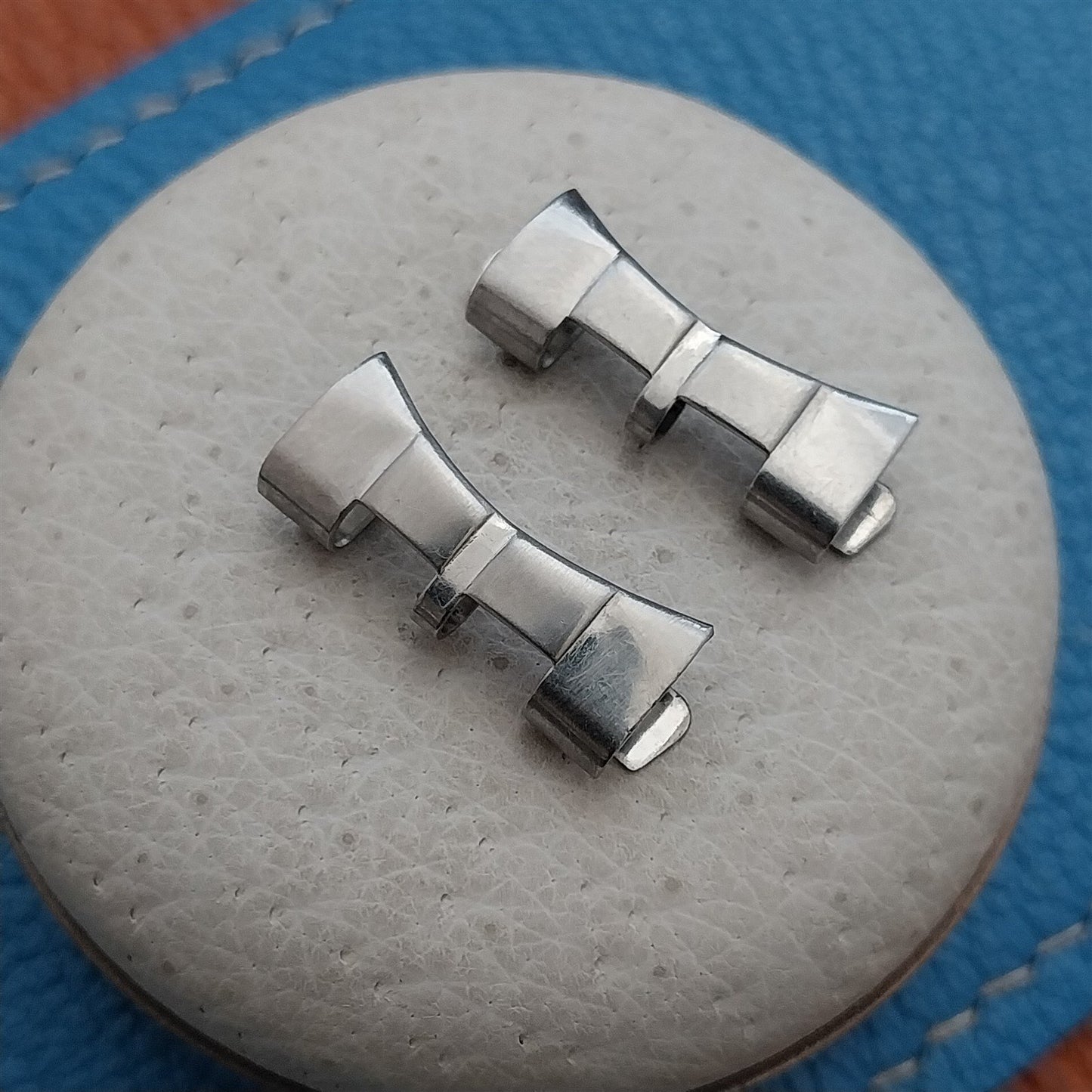Pair Vintage Seiko End Links 6119 802 MACV-SOG 6119-8100